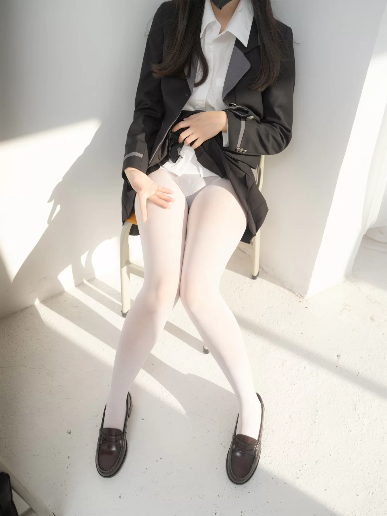 紧急企划 – 内部 见希 职员 [59P] - 秀人网免费无水印在线套图写真