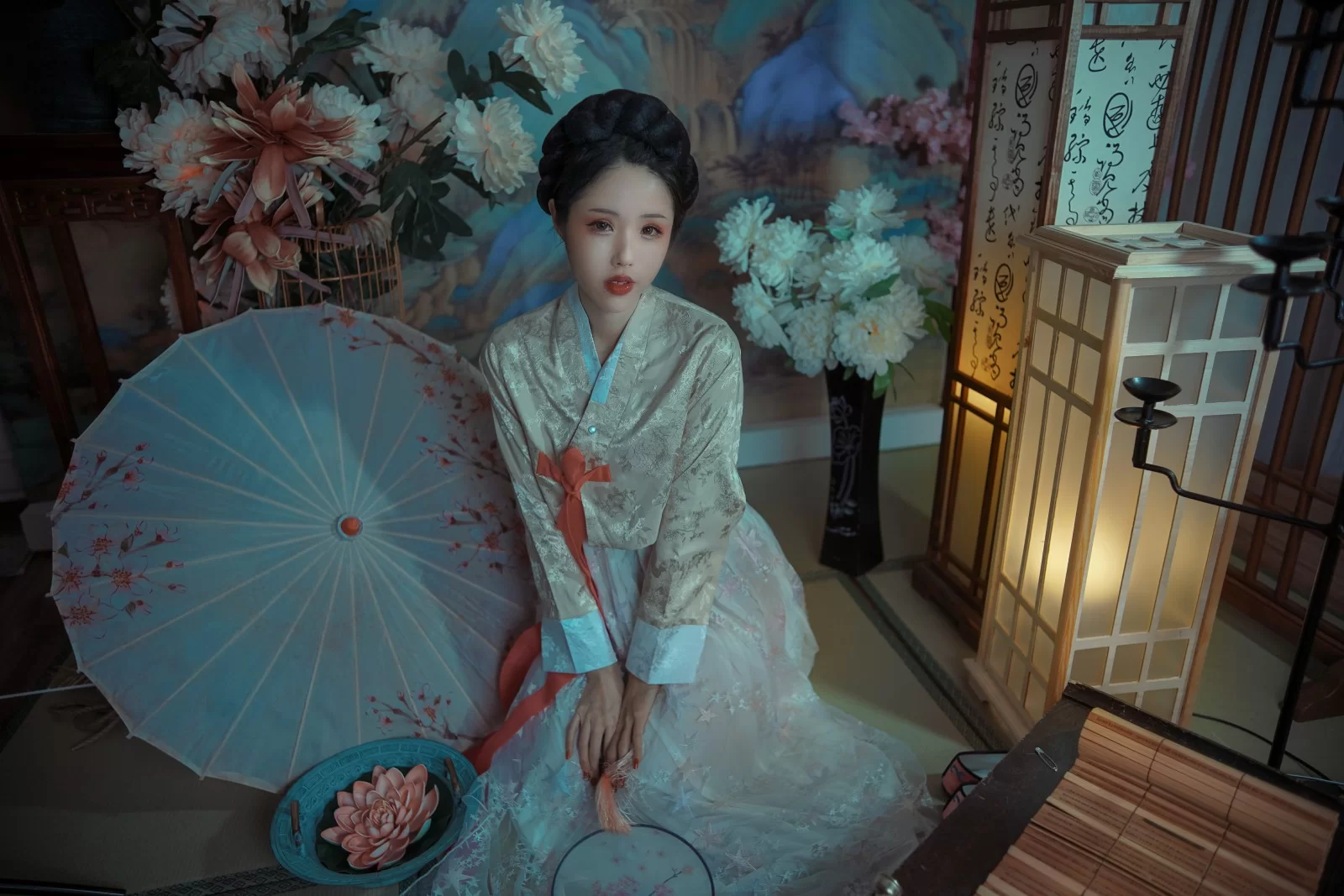 钛合金TiTi – 霜花店 [55P] - 秀人网免费无水印在线套图写真