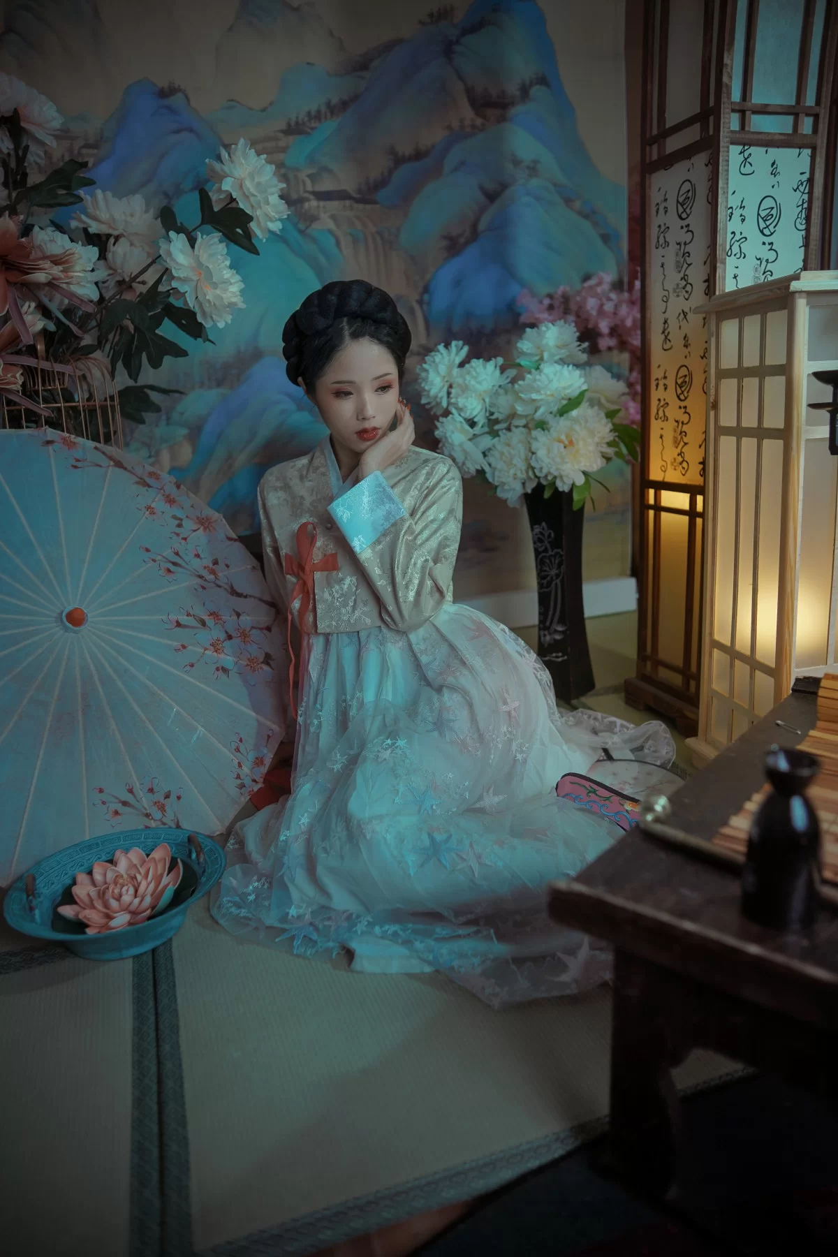 钛合金TiTi – 霜花店 [55P] - 秀人网免费无水印在线套图写真