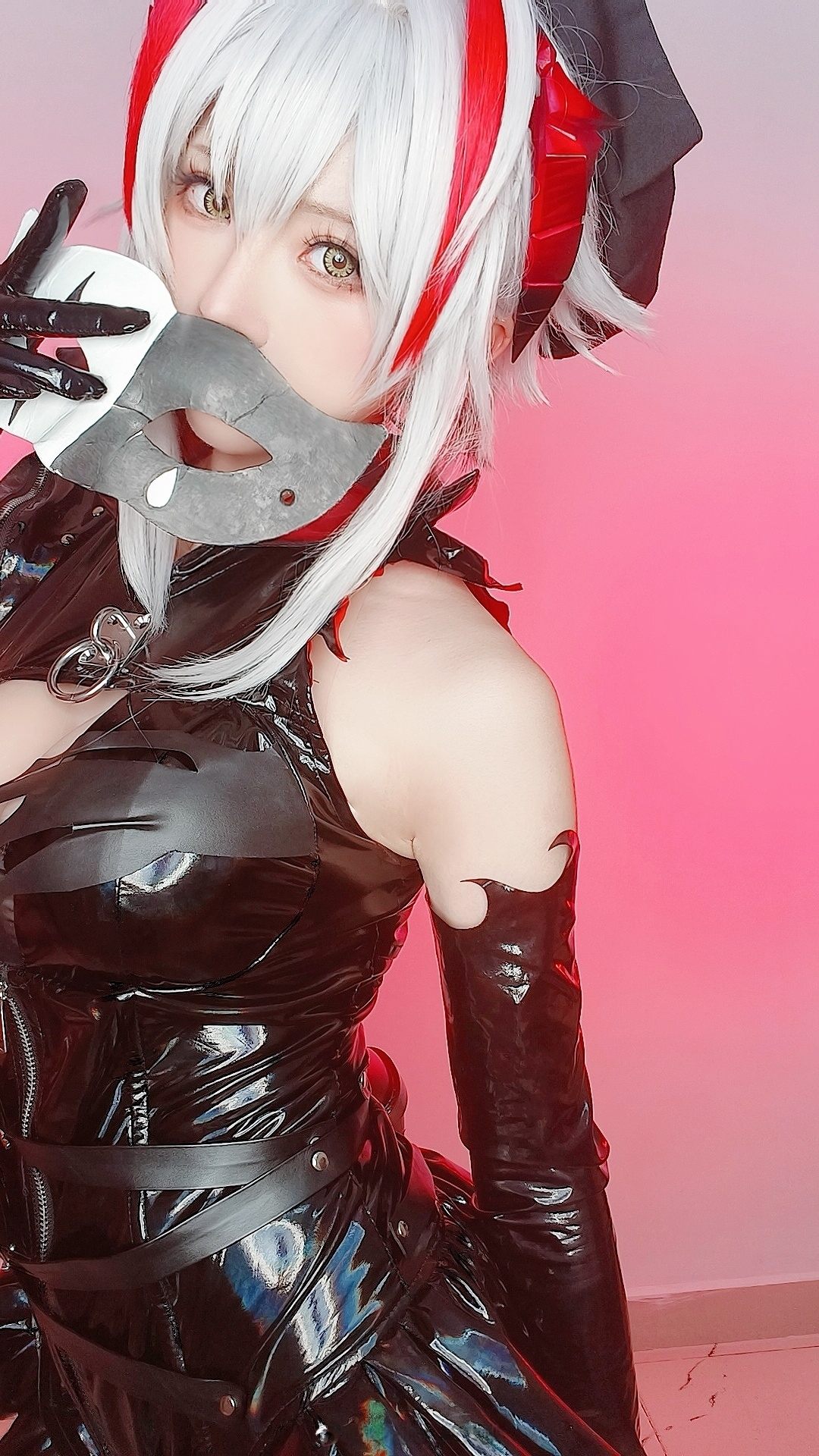 Kitaro_绮太郎 – 音律联觉 自拍 [17P] - 秀人网免费无水印在线套图写真