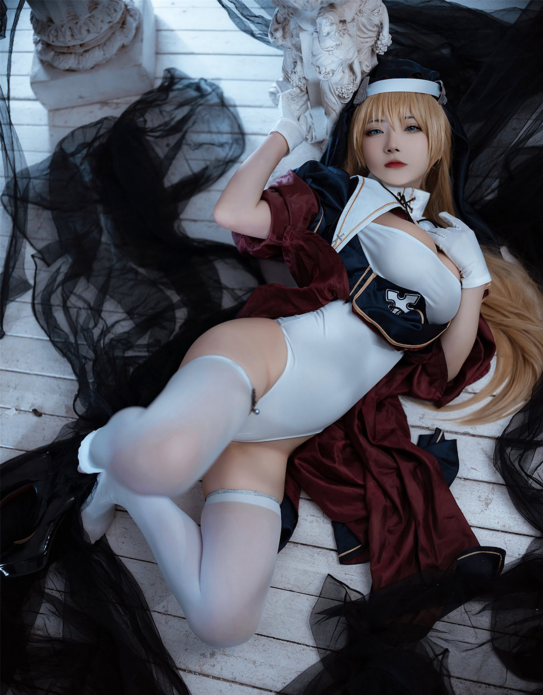 是三不是世w – 夏洛特修女 [48P] - 秀人网免费无水印在线套图写真