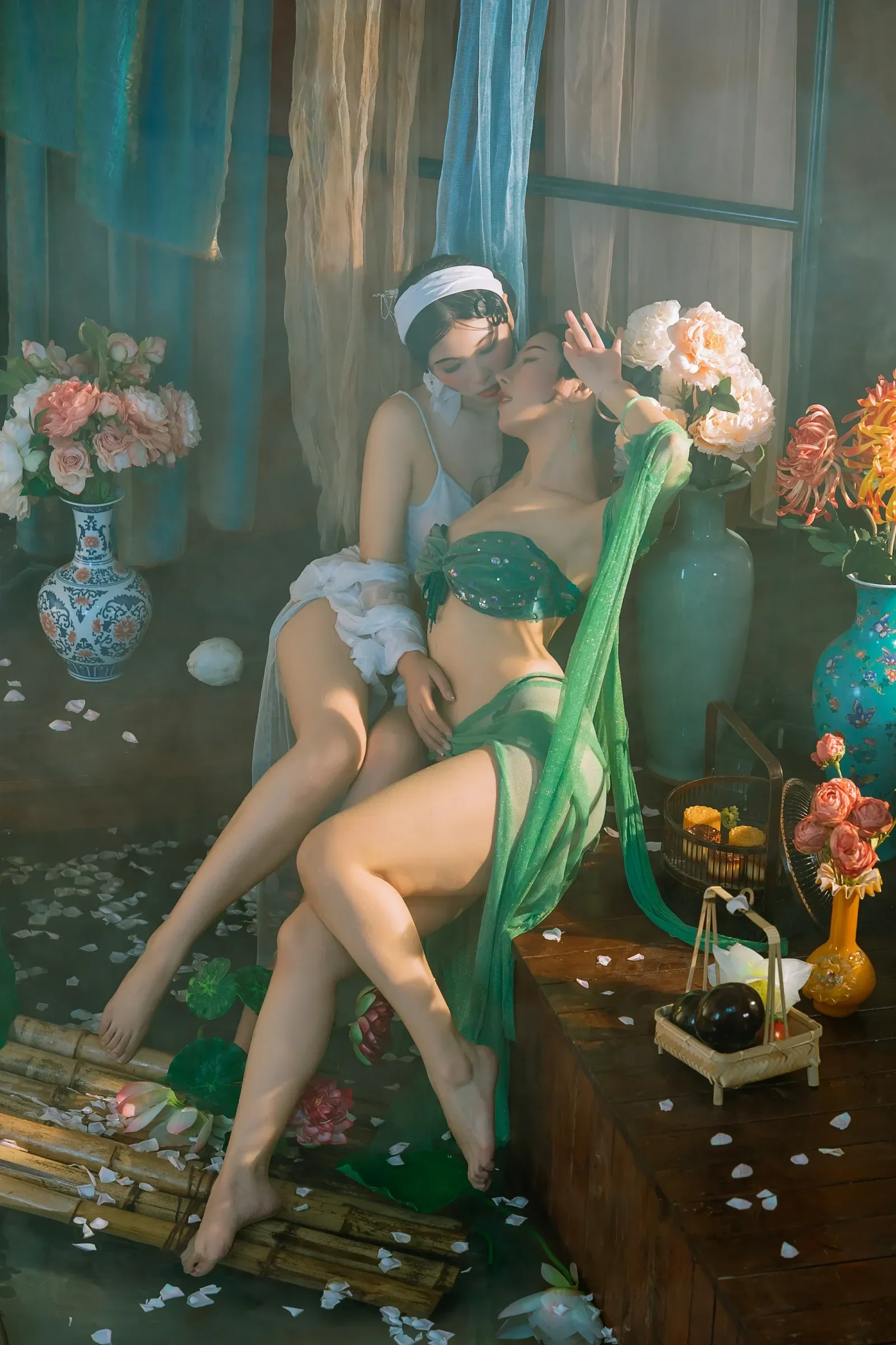 云溪溪&#038;轩萧学姐 – 白娘子&#038;青蛇 [26P] - 秀人网免费无水印在线套图写真