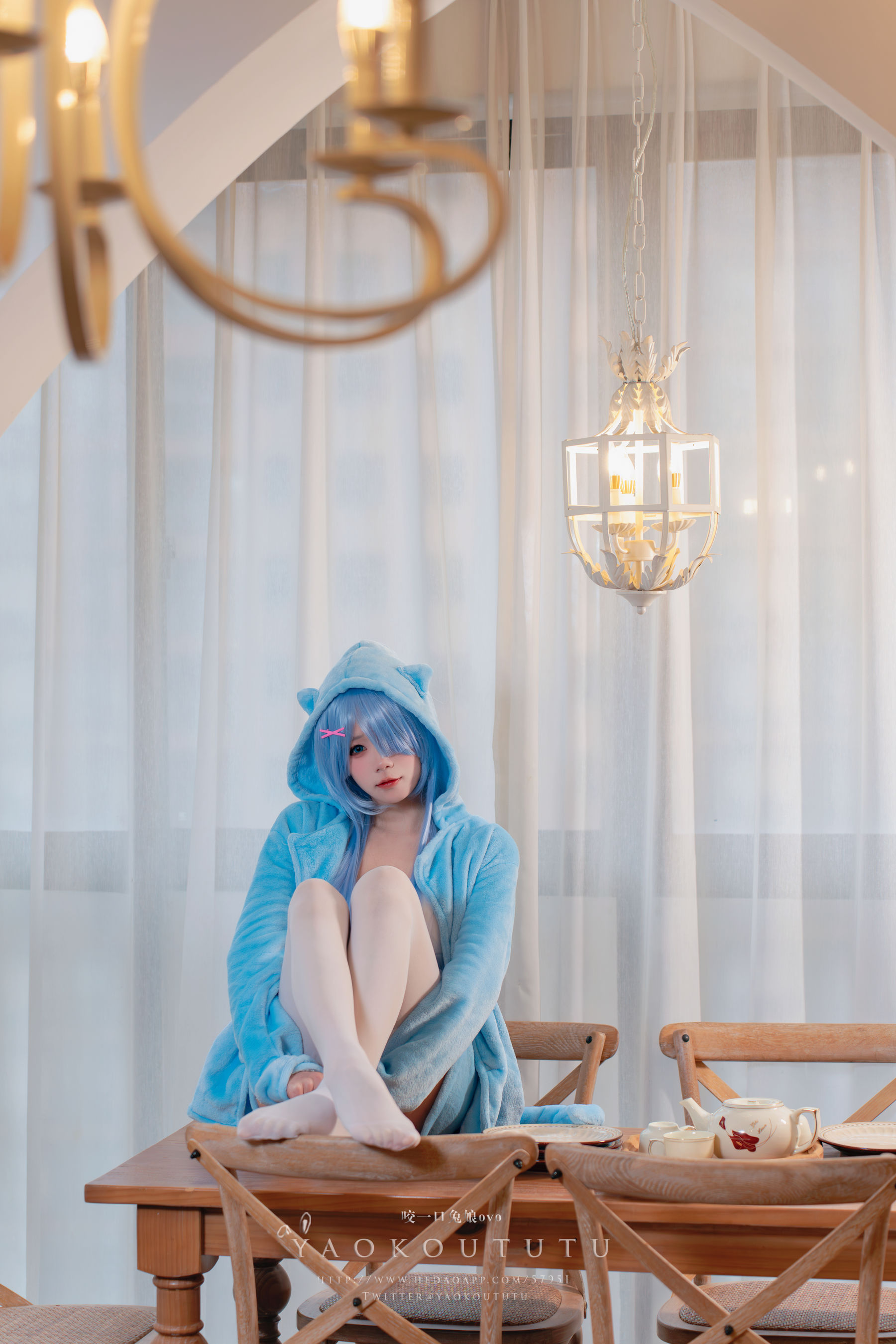 咬一口兔娘 – 蕾姆喵喵 [49P] - 秀人网免费无水印在线套图写真