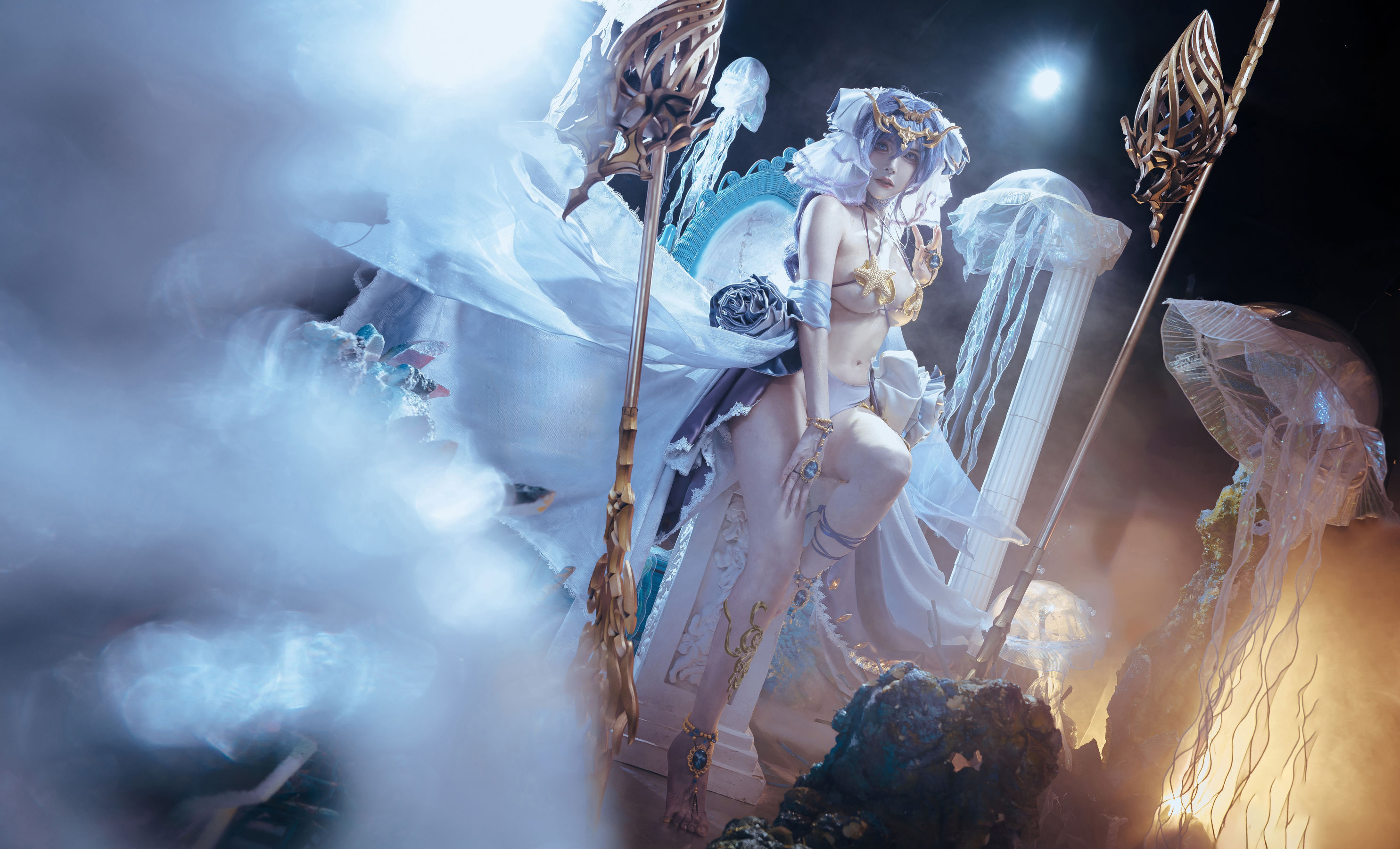 秋和柯基(夏小秋秋秋) – 女神乐园 波塞冬 [19P] - 秀人网免费无水印在线套图写真