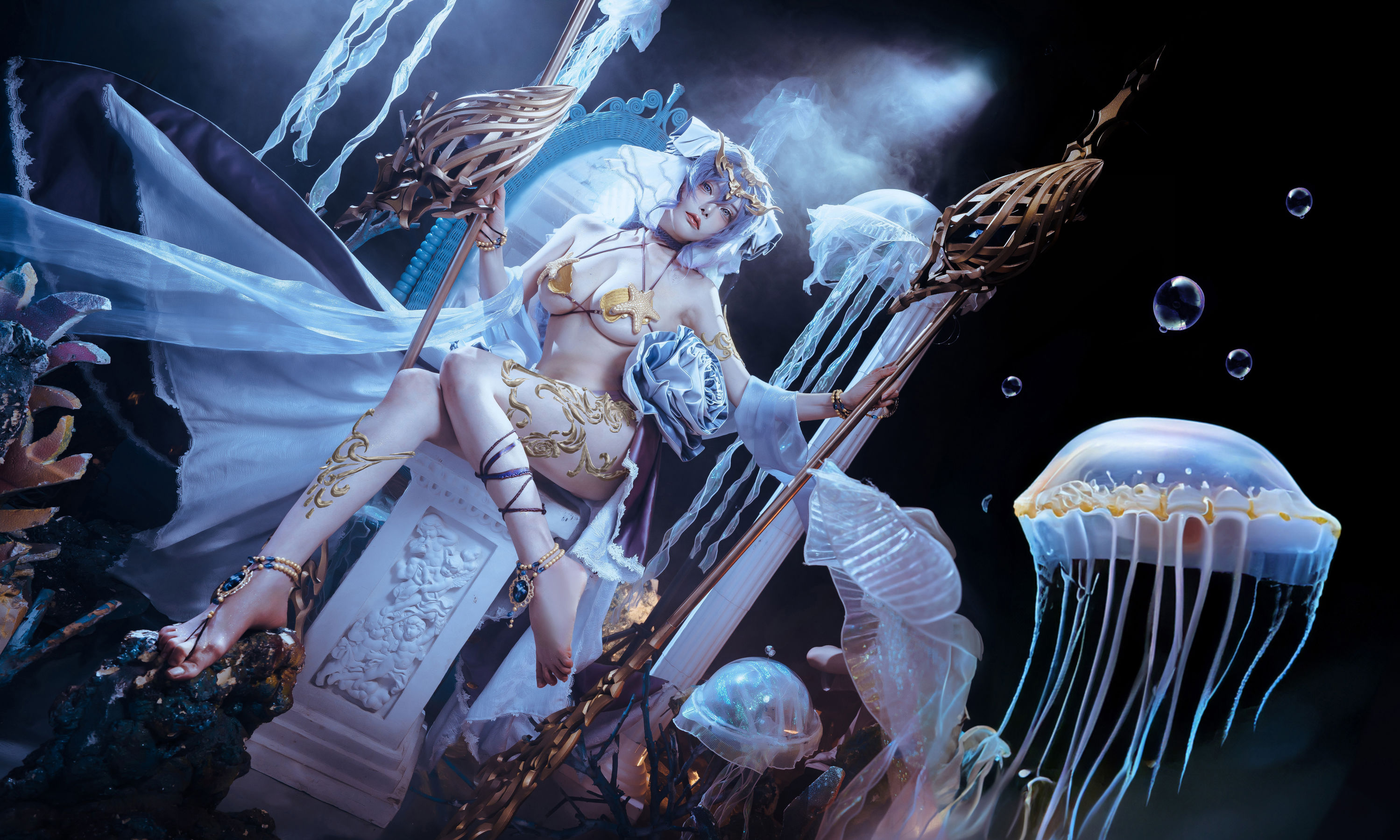 秋和柯基(夏小秋秋秋) – 女神乐园 波塞冬 [19P] - 秀人网免费无水印在线套图写真