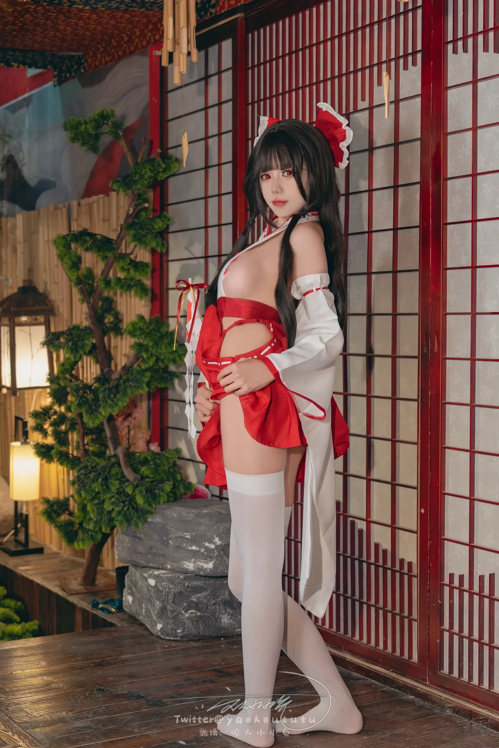 咬一口兔娘ovo – 狐之灵梦 [70P] - 秀人网免费无水印在线套图写真