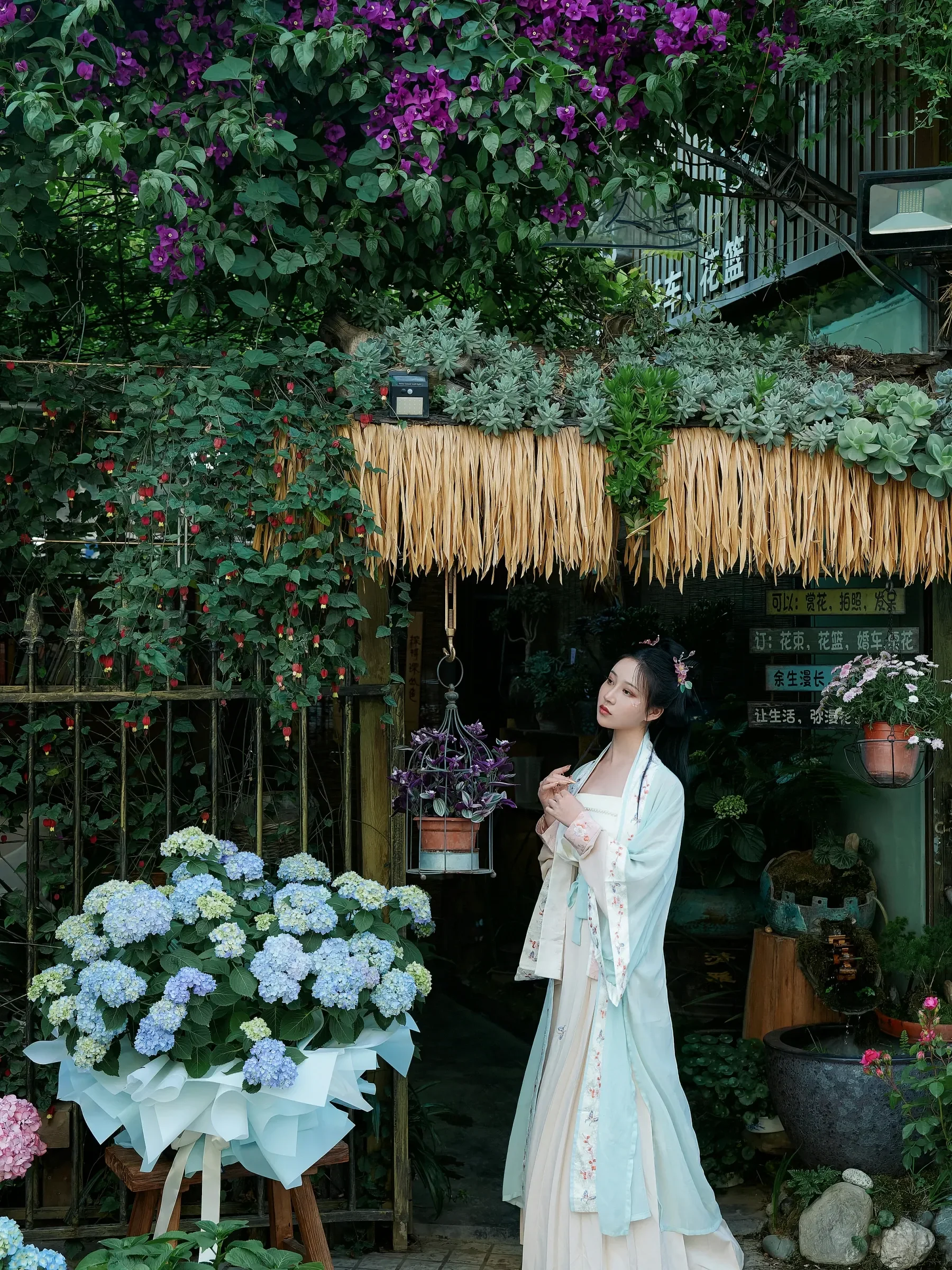 年年Nnian – 花间集 [39P] - 秀人网免费无水印在线套图写真