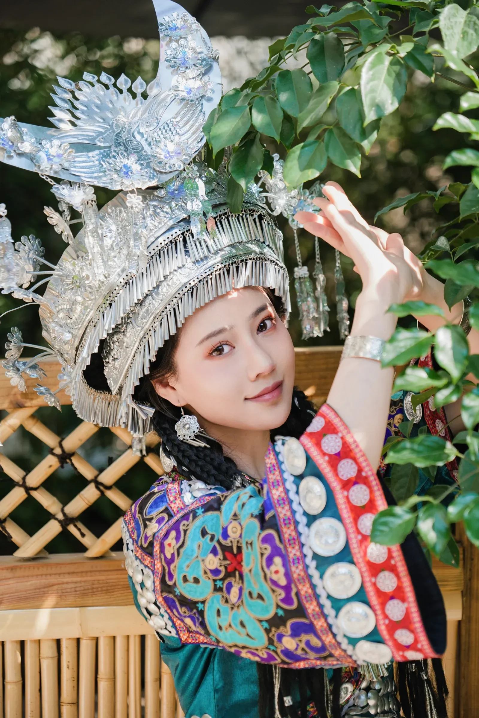 年年Nnian – 苗疆少女 [50P] - 秀人网免费无水印在线套图写真