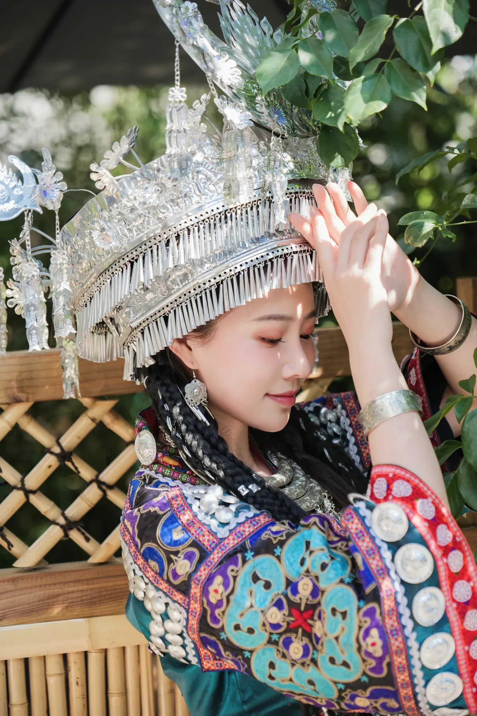 年年Nnian – 苗疆少女 [50P] - 秀人网免费无水印在线套图写真