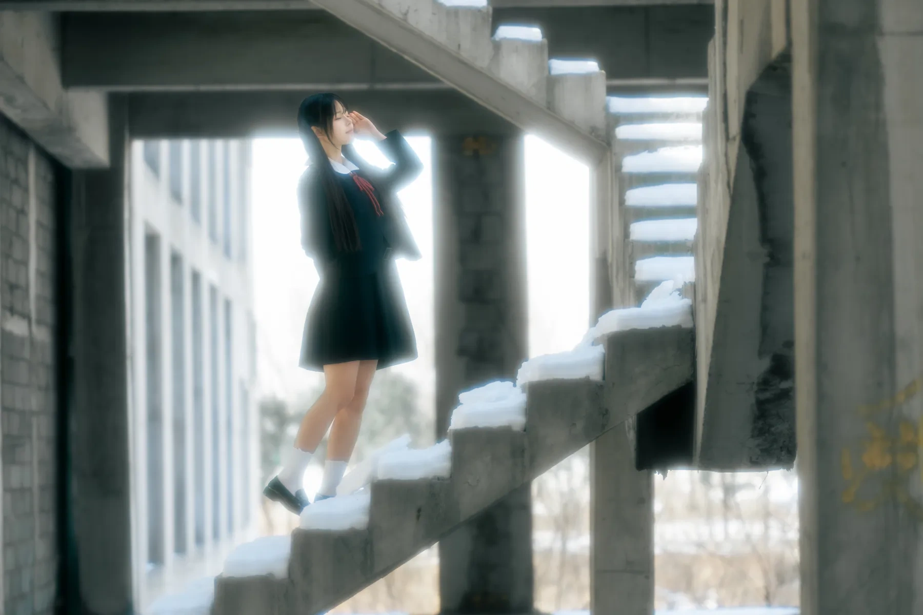 rua阮阮 – 失乐园 [55P] - 秀人网免费无水印在线套图写真