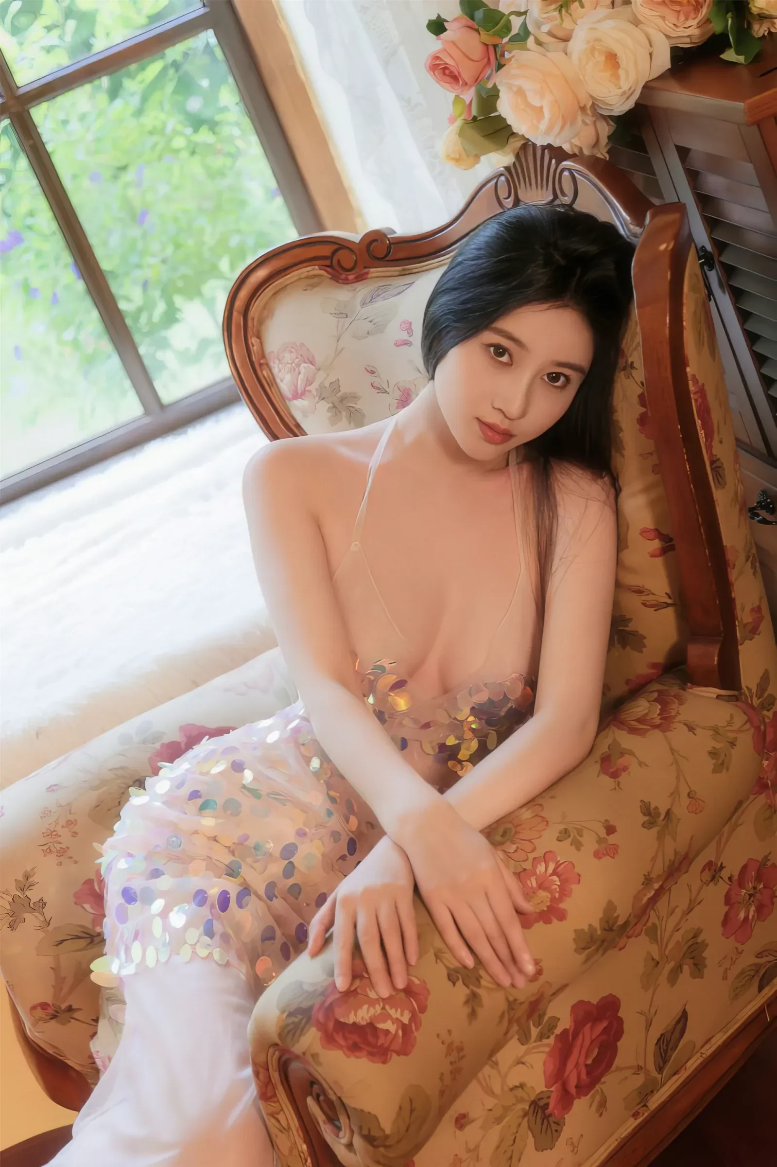 年年Nnian – 亮片透明礼服 [57P] - 秀人网免费无水印在线套图写真