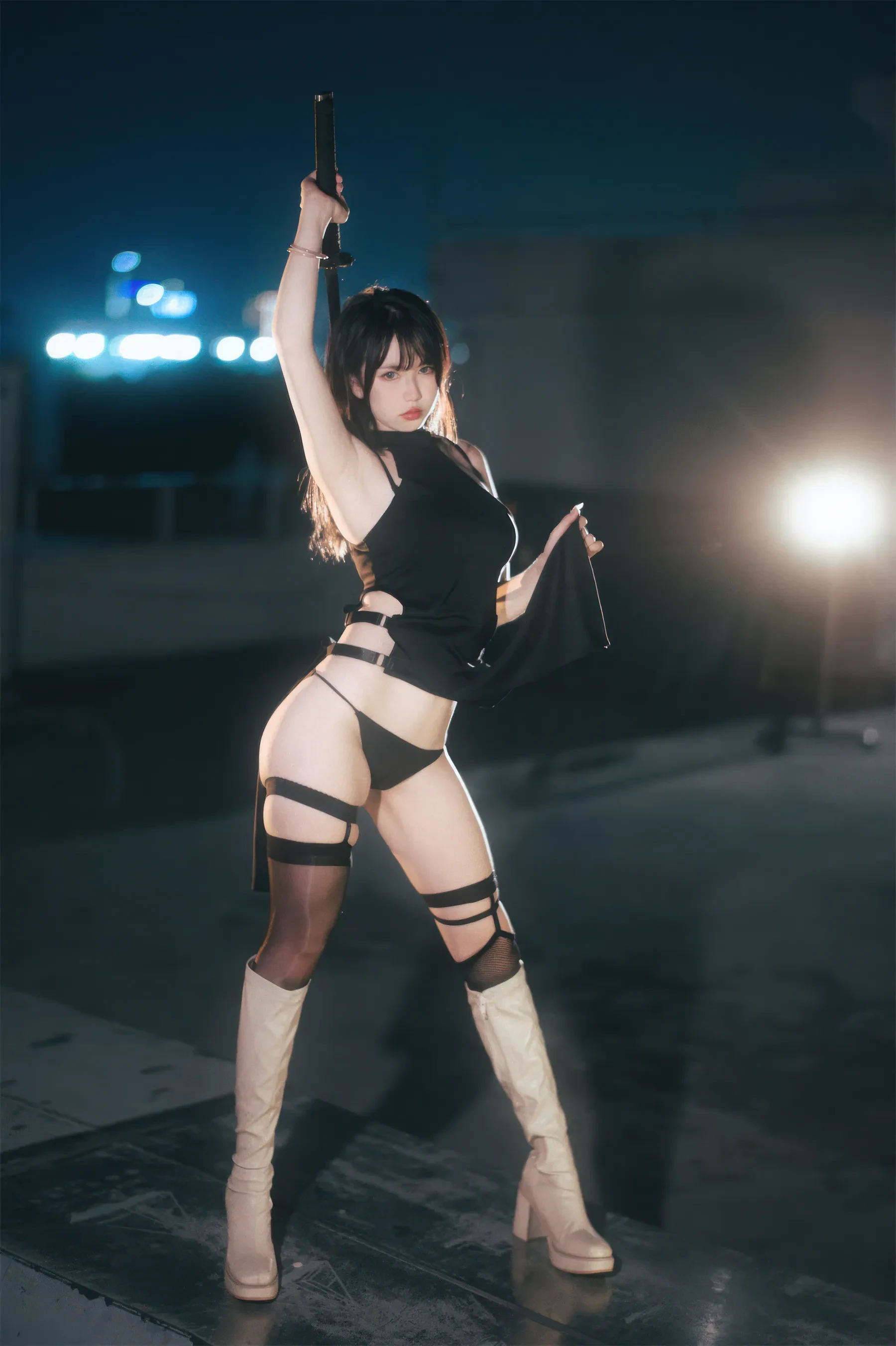 Tina很妖孽呀 – 战斗服旗袍 [32P] - 秀人网免费无水印在线套图写真