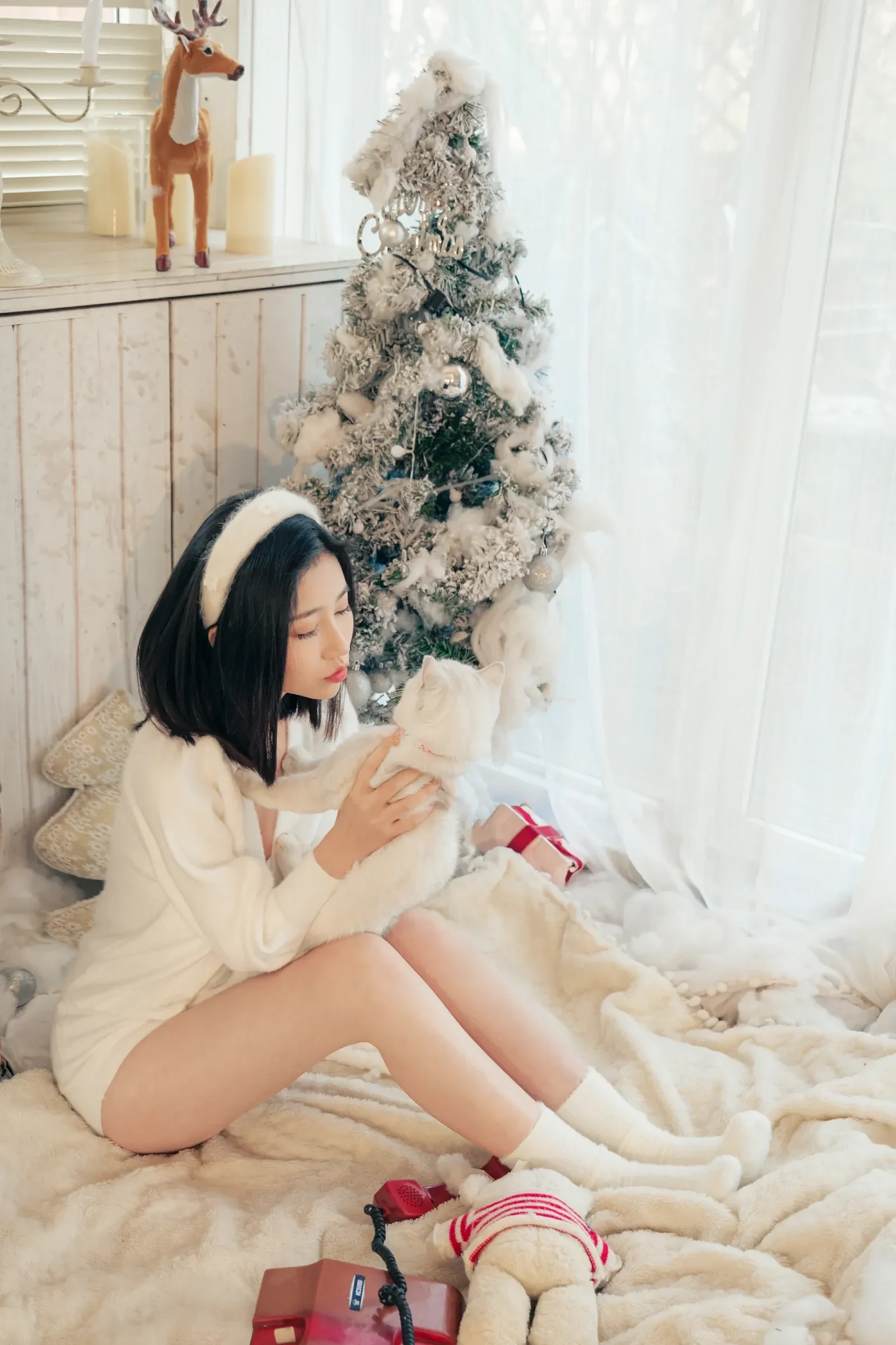 年年Nnian – 年年有余 [39P] - 秀人网免费无水印在线套图写真