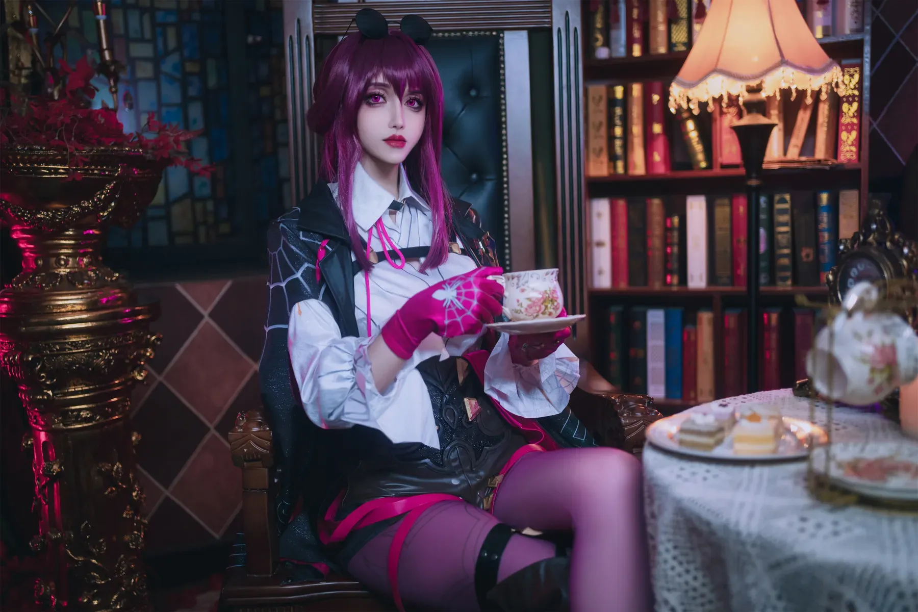 鹿八岁baby – 崩坏∶星穹铁道 卡芙卡 [61P] - 秀人网免费无水印在线套图写真