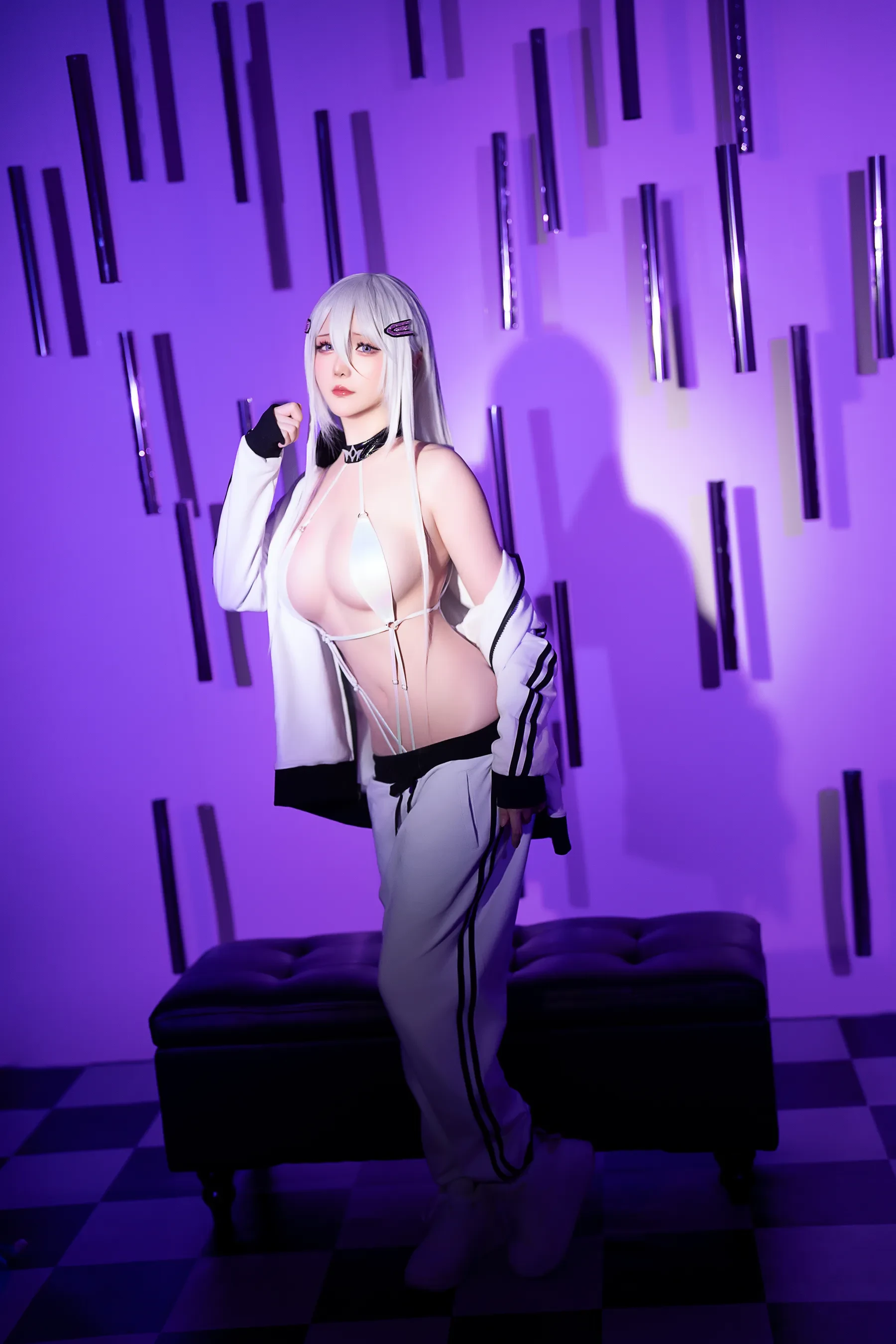 星之迟迟 – 运动服比基尼️口罩 [65P] - 秀人网免费无水印在线套图写真