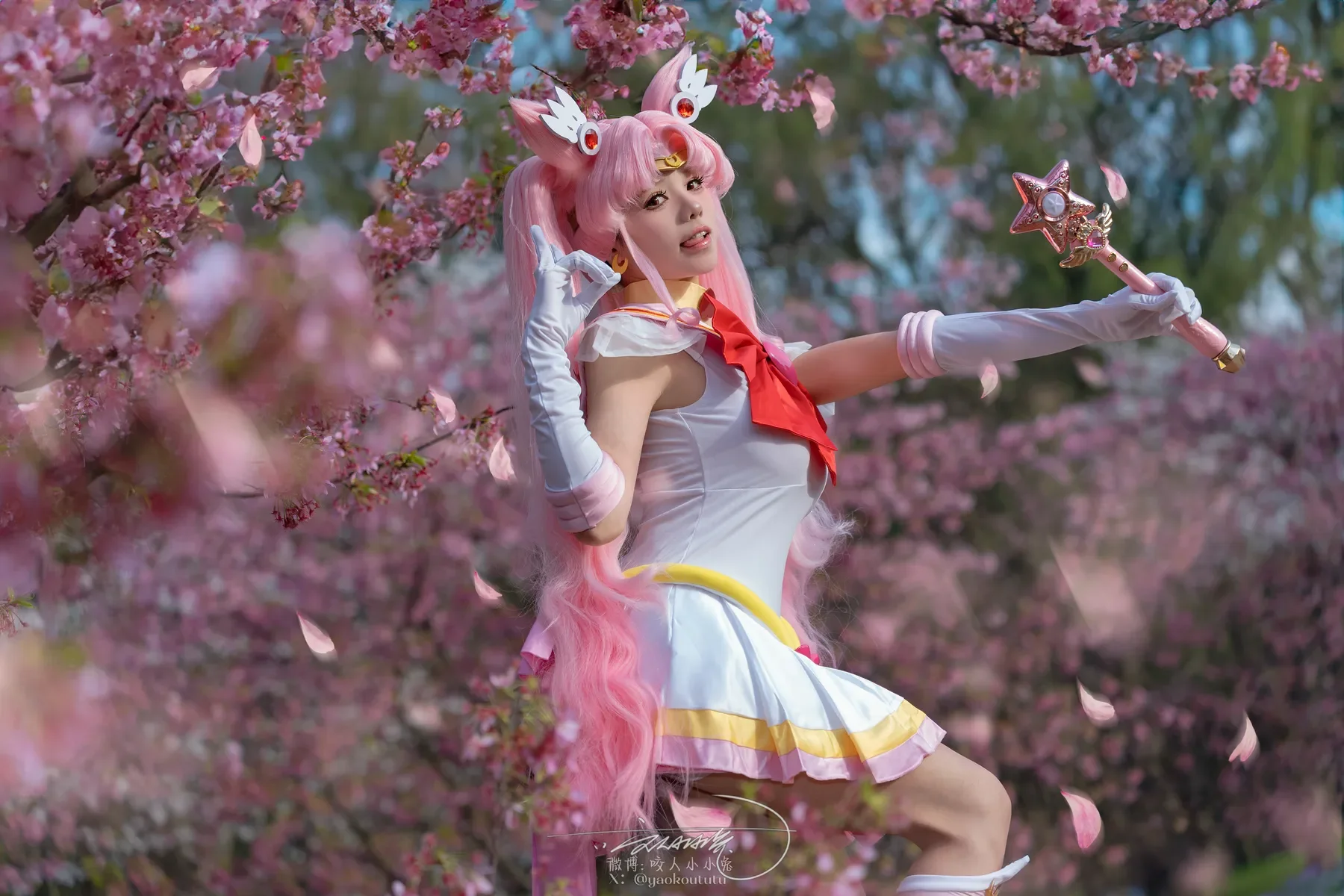 咬一口兔娘 – 6月作品『小小兔大危机』[74P] - 秀人网免费无水印在线套图写真