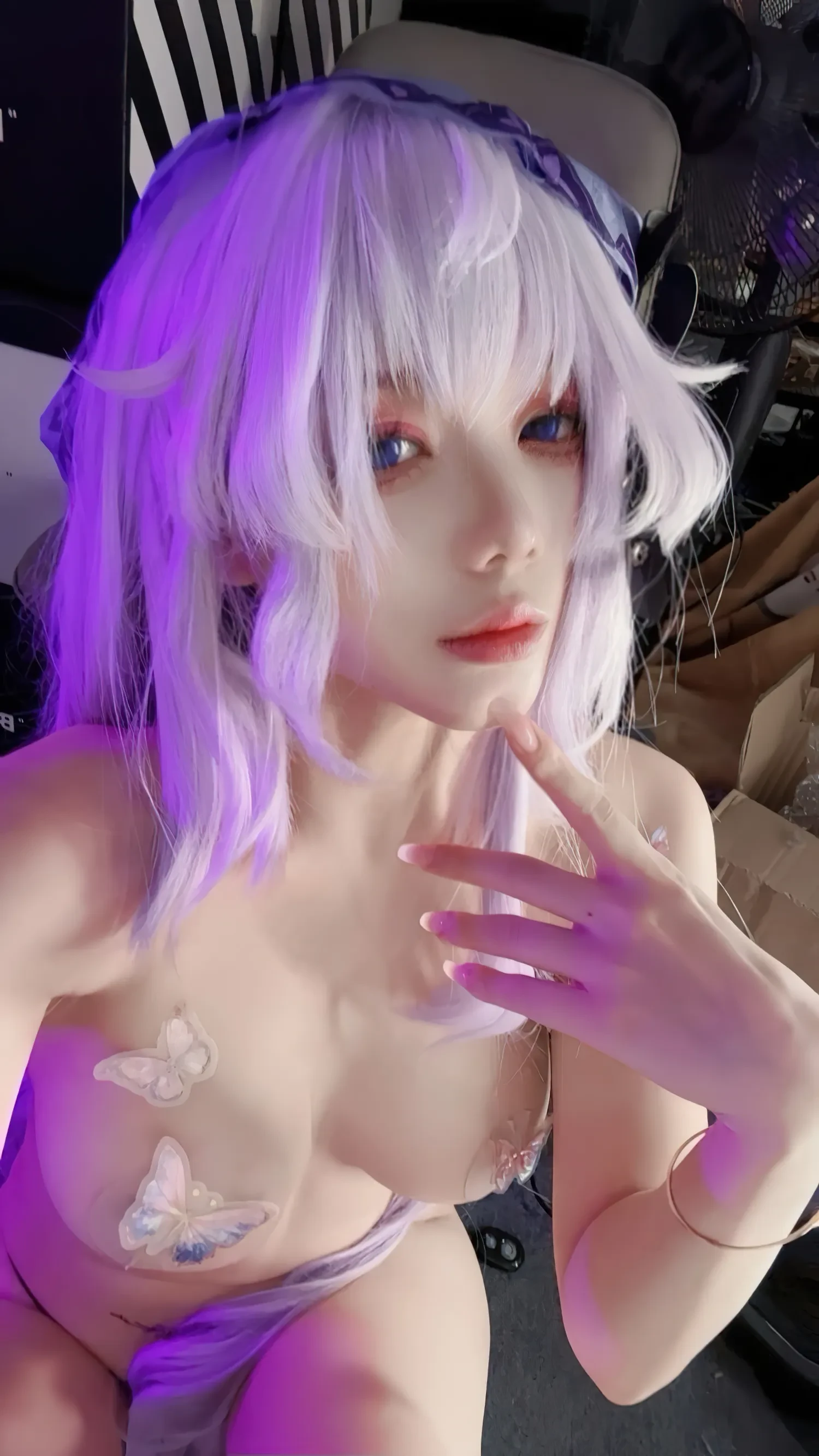 九言 – 黑天鹅 [45P] - 秀人网免费无水印在线套图写真