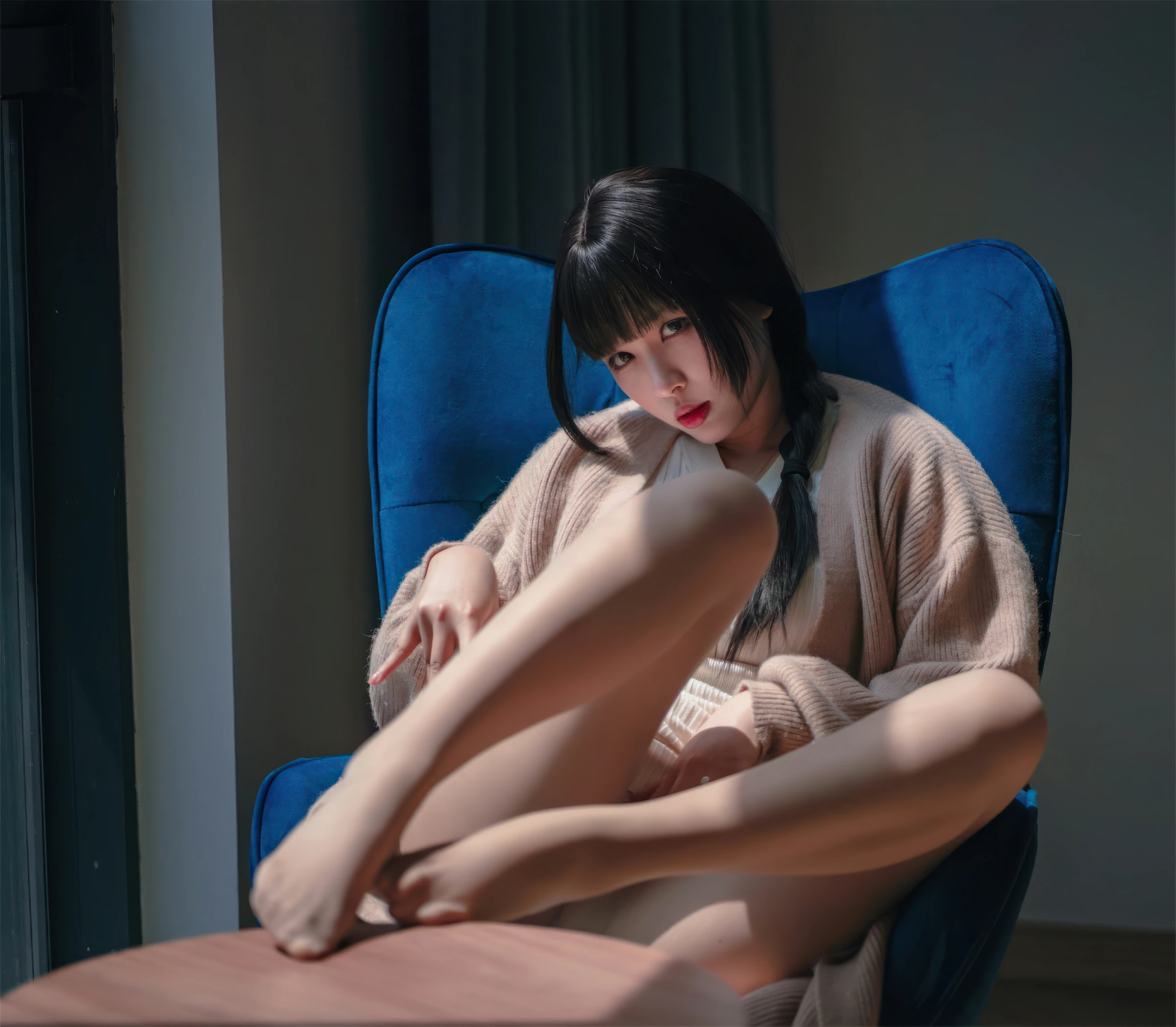 轩萧学姐 – 肉丝家妻 [65P] - 秀人网免费无水印在线套图写真