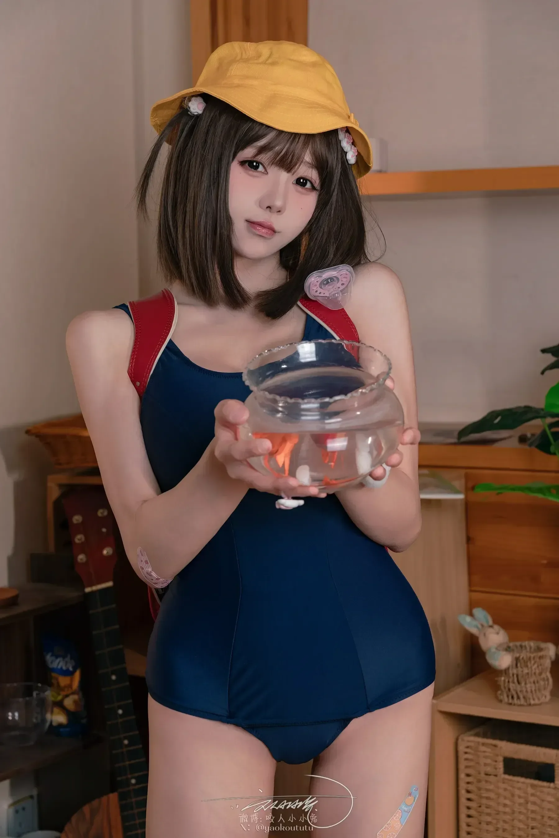 咬一口兔娘 – 6月作品『奶嘴死库水』[72P] - 秀人网免费无水印在线套图写真