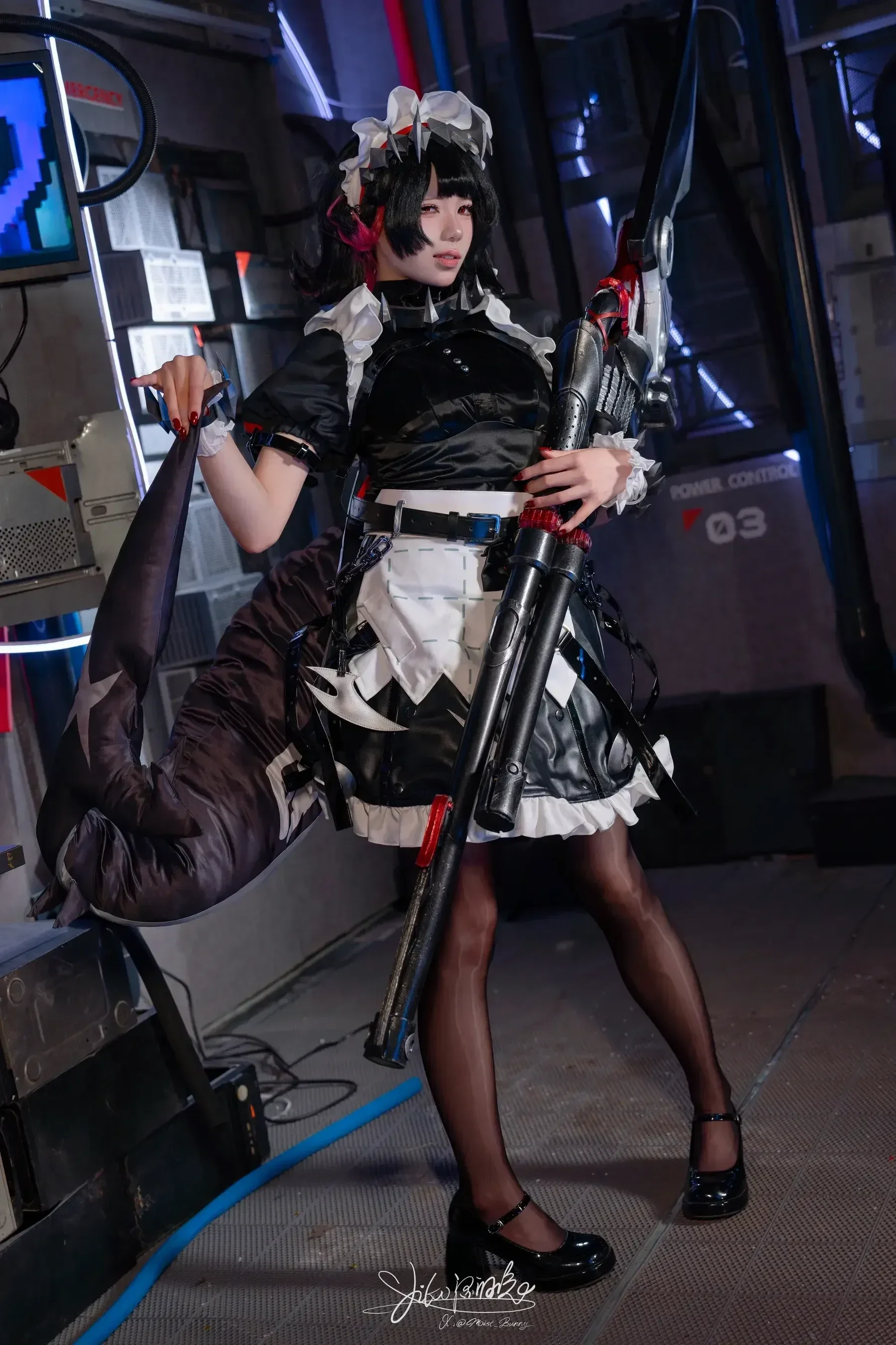 咬一口兔娘 – 8月作品『慵懒逐浪-艾莲·乔』[70P] - 秀人网免费无水印在线套图写真