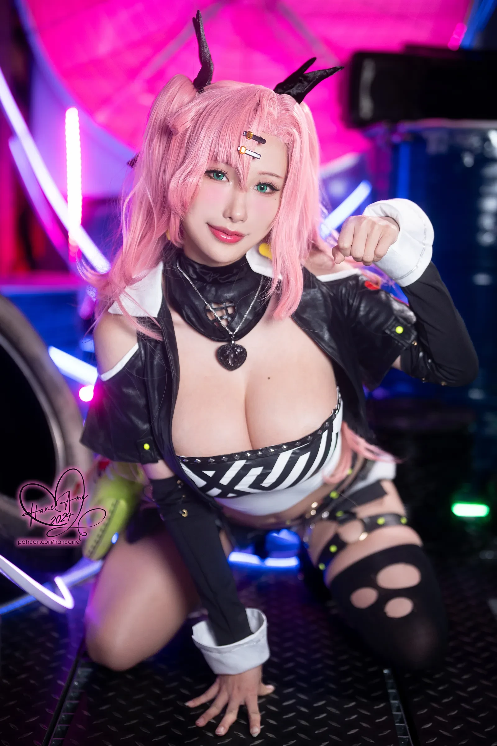 雨波_HaneAme – 绝区零 – 狡兔妮可 [35P] - 秀人网免费无水印在线套图写真