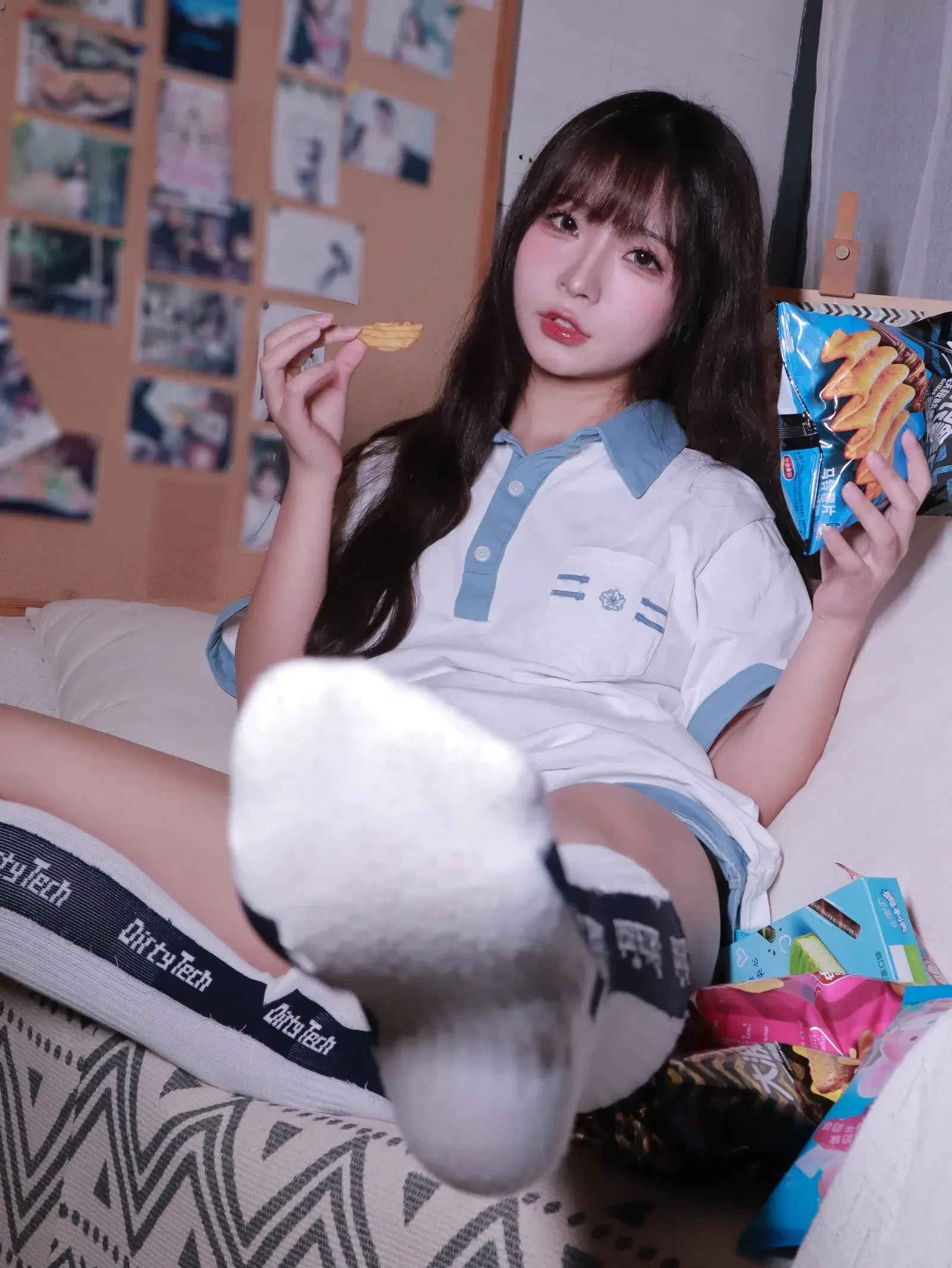 yuuhui玉汇 – 蓝白条少女 [79P] - 秀人网免费无水印在线套图写真