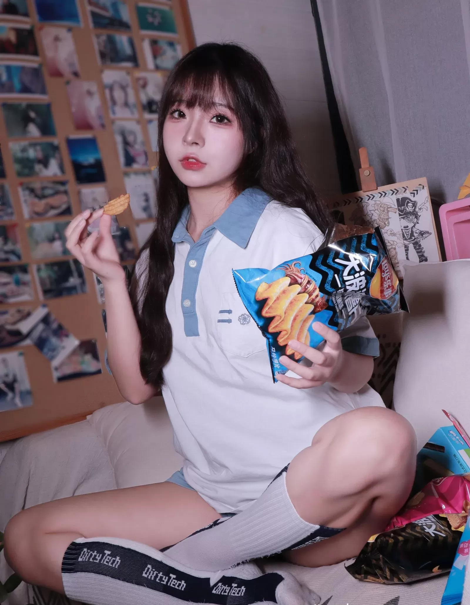 yuuhui玉汇 – 蓝白条少女 [79P] - 秀人网免费无水印在线套图写真