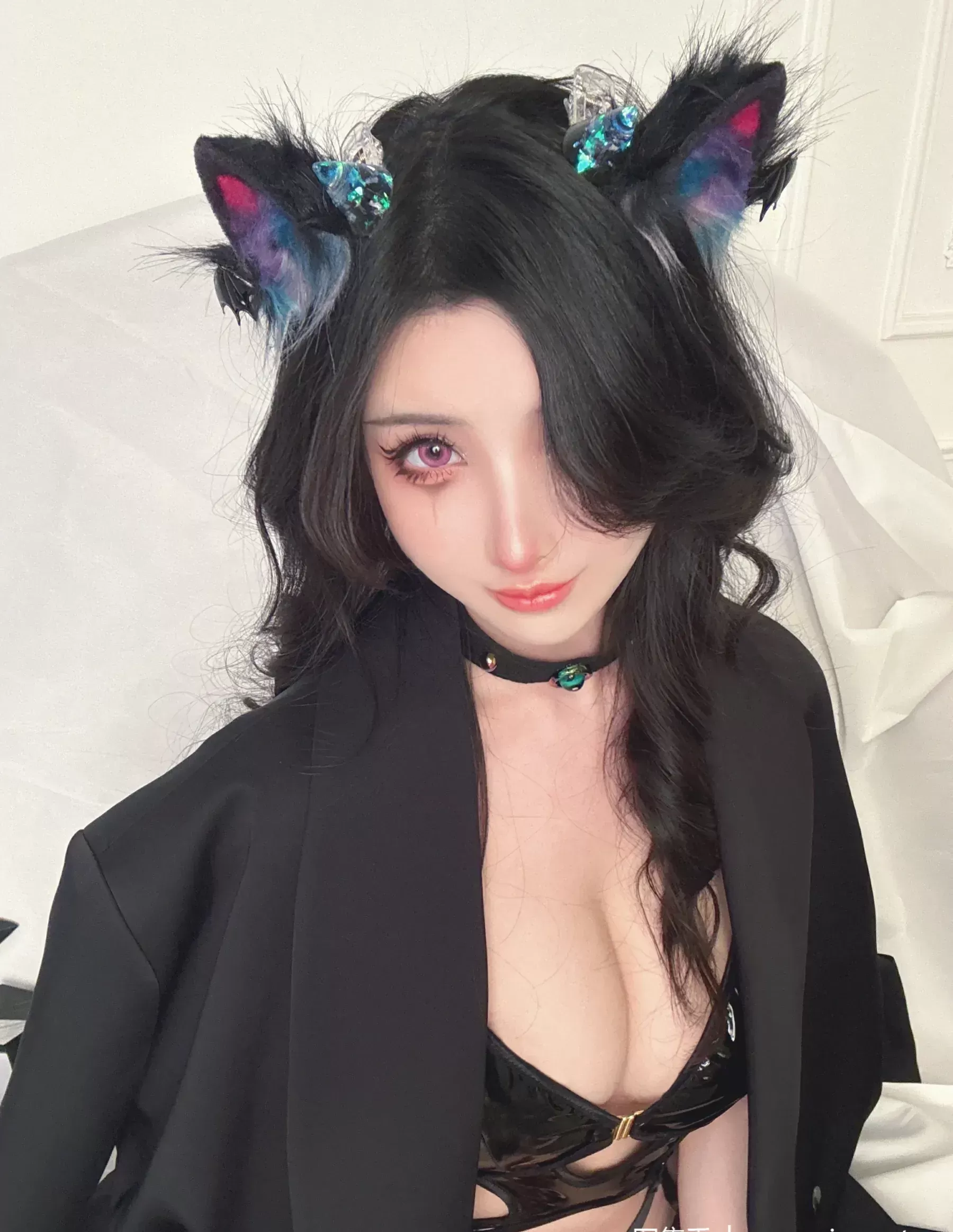 星之迟迟 – 万圣节小恶魔猫耳 [30P] - 秀人网免费无水印在线套图写真