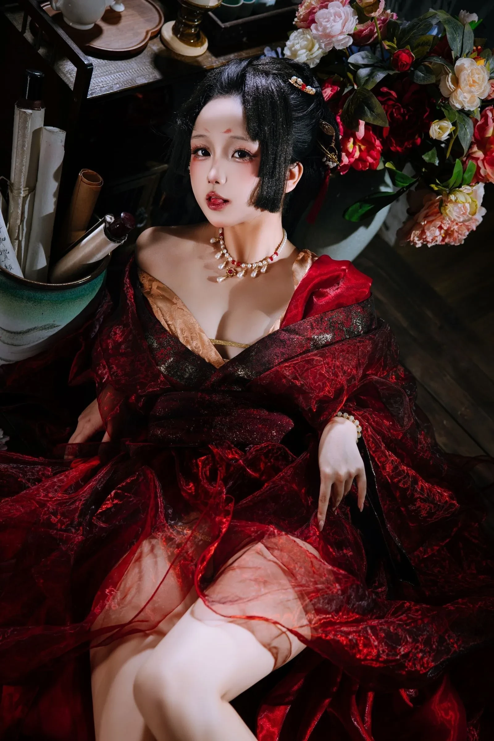 日奈娇 – 战国妖姬 [118P] - 秀人网免费无水印在线套图写真