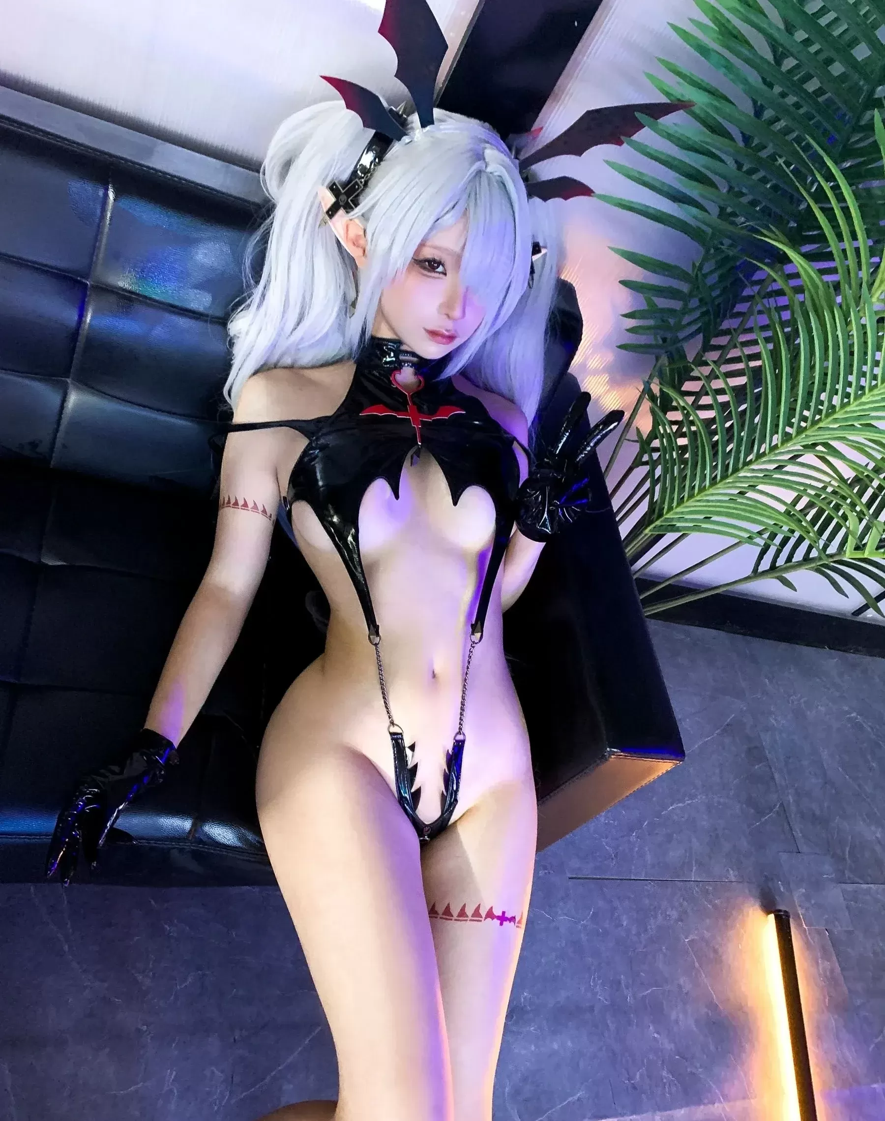 蠢沫沫 – 银镜伊织 · 花絮 [53P] - 秀人网免费无水印在线套图写真