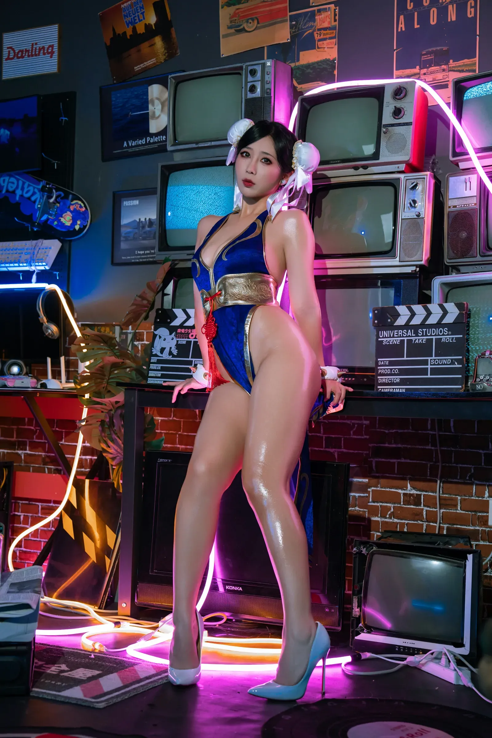 云溪溪 – 奶桃桃 春丽 [75P] - 秀人网免费无水印在线套图写真