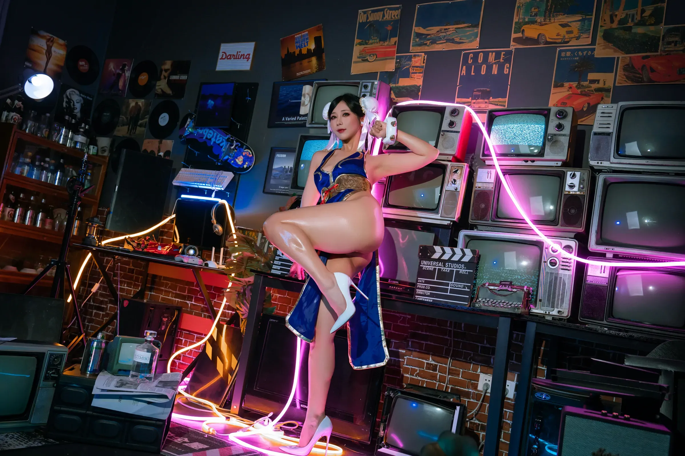 云溪溪 – 奶桃桃 春丽 [75P] - 秀人网免费无水印在线套图写真