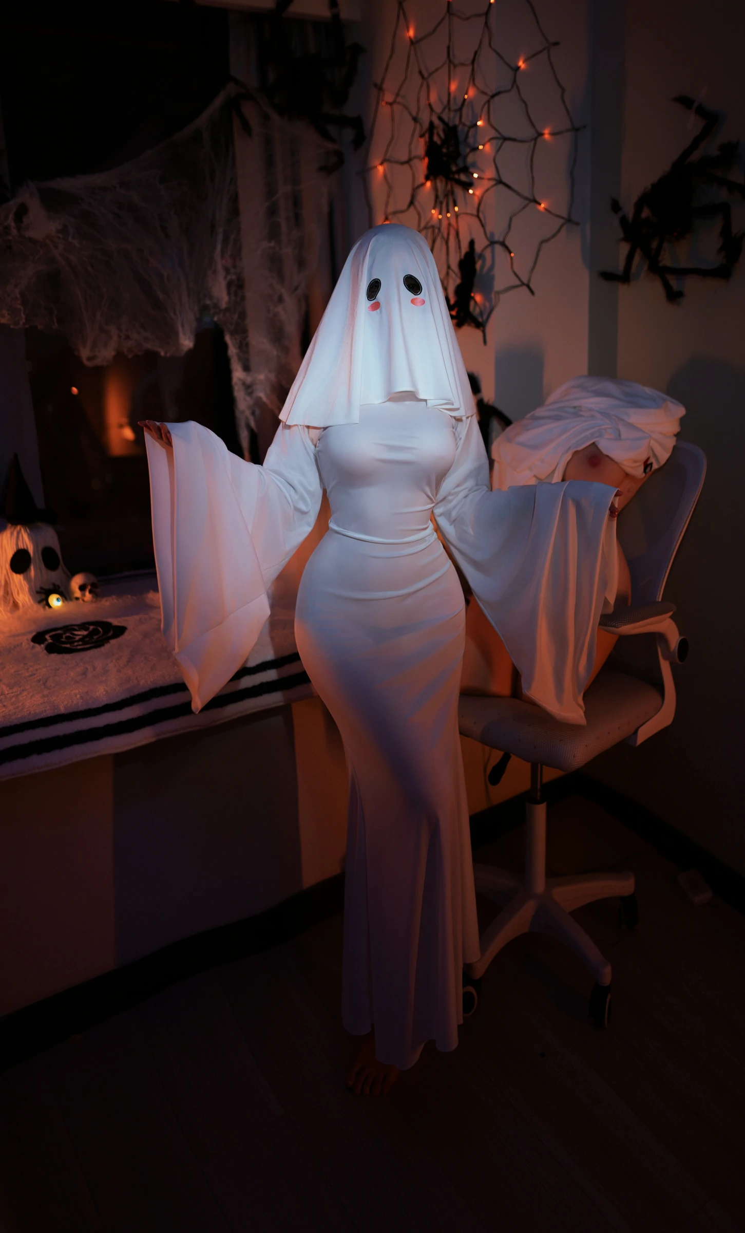 Bangni邦尼 &#8211; 幽灵娘 [86P] - 秀人网免费无水印在线套图写真