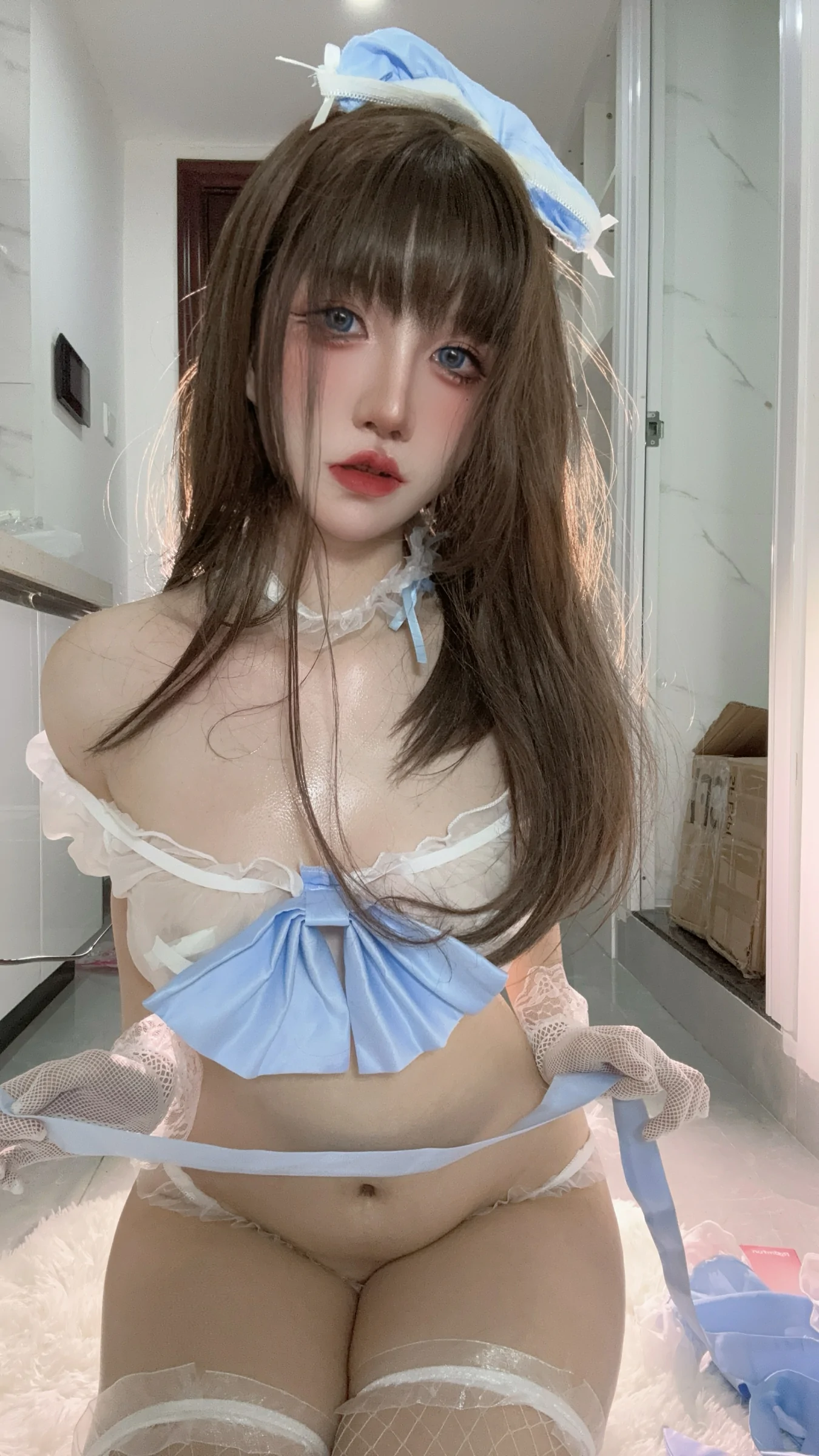 阿薰kaOri &#8211; 蓝色奶油蛋糕 [19P] - 秀人网免费无水印在线套图写真