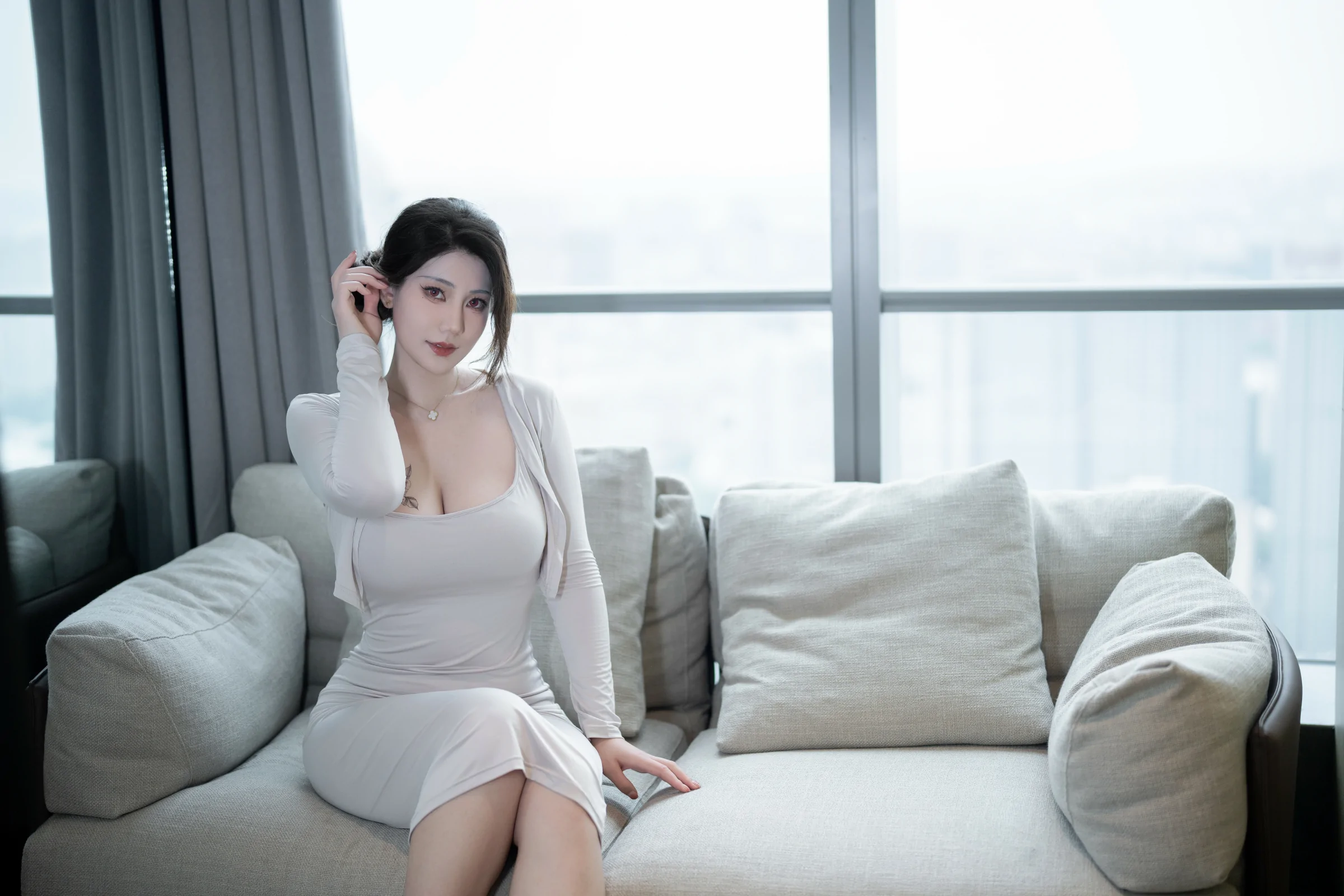 星澜是澜澜叫澜妹呀 &#8211; 都市之夜 [76P] - 秀人网免费无水印在线套图写真