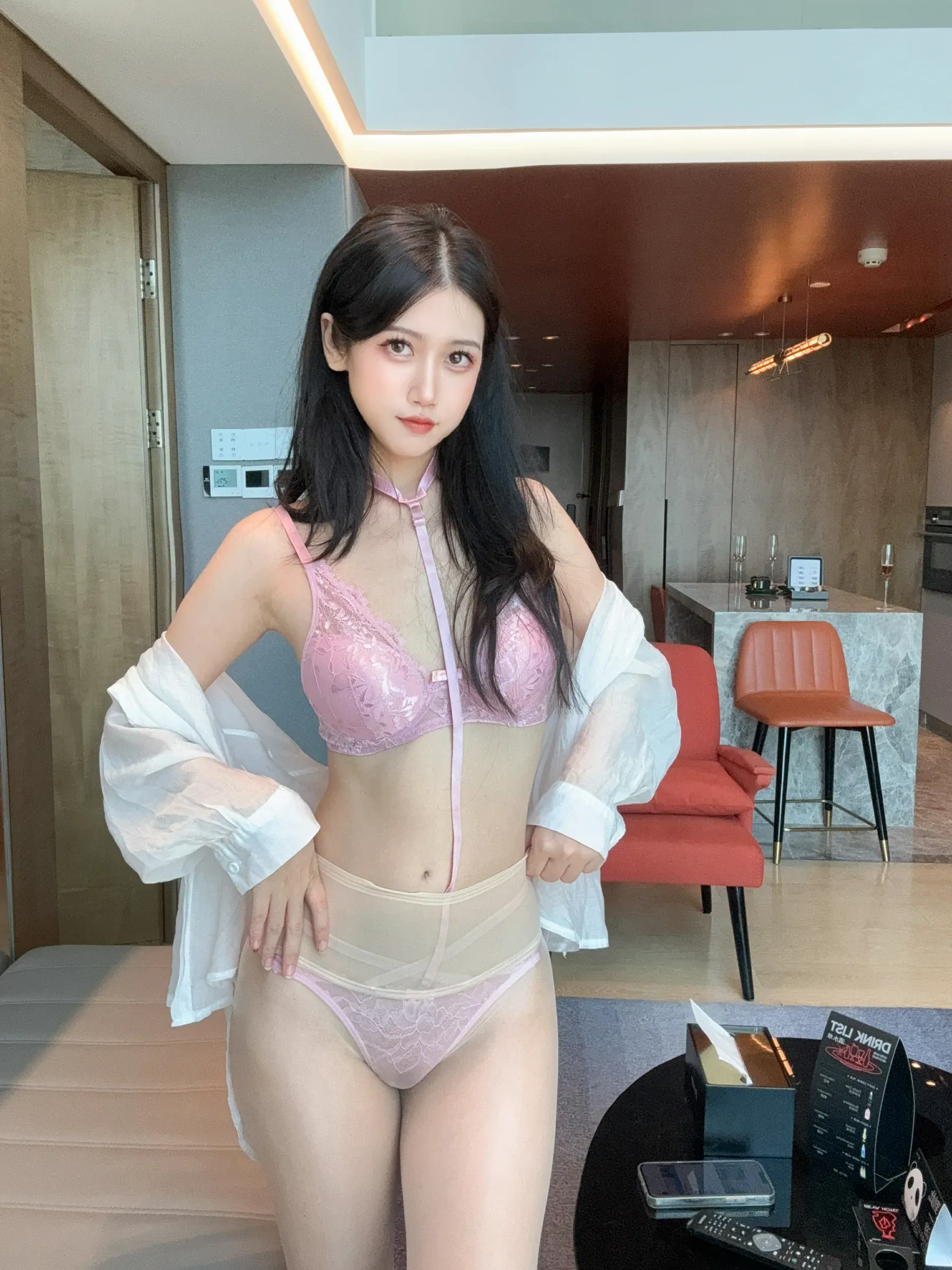 不呆猫 – 粉色衬衣女友 [66P] - 秀人网免费无水印在线套图写真