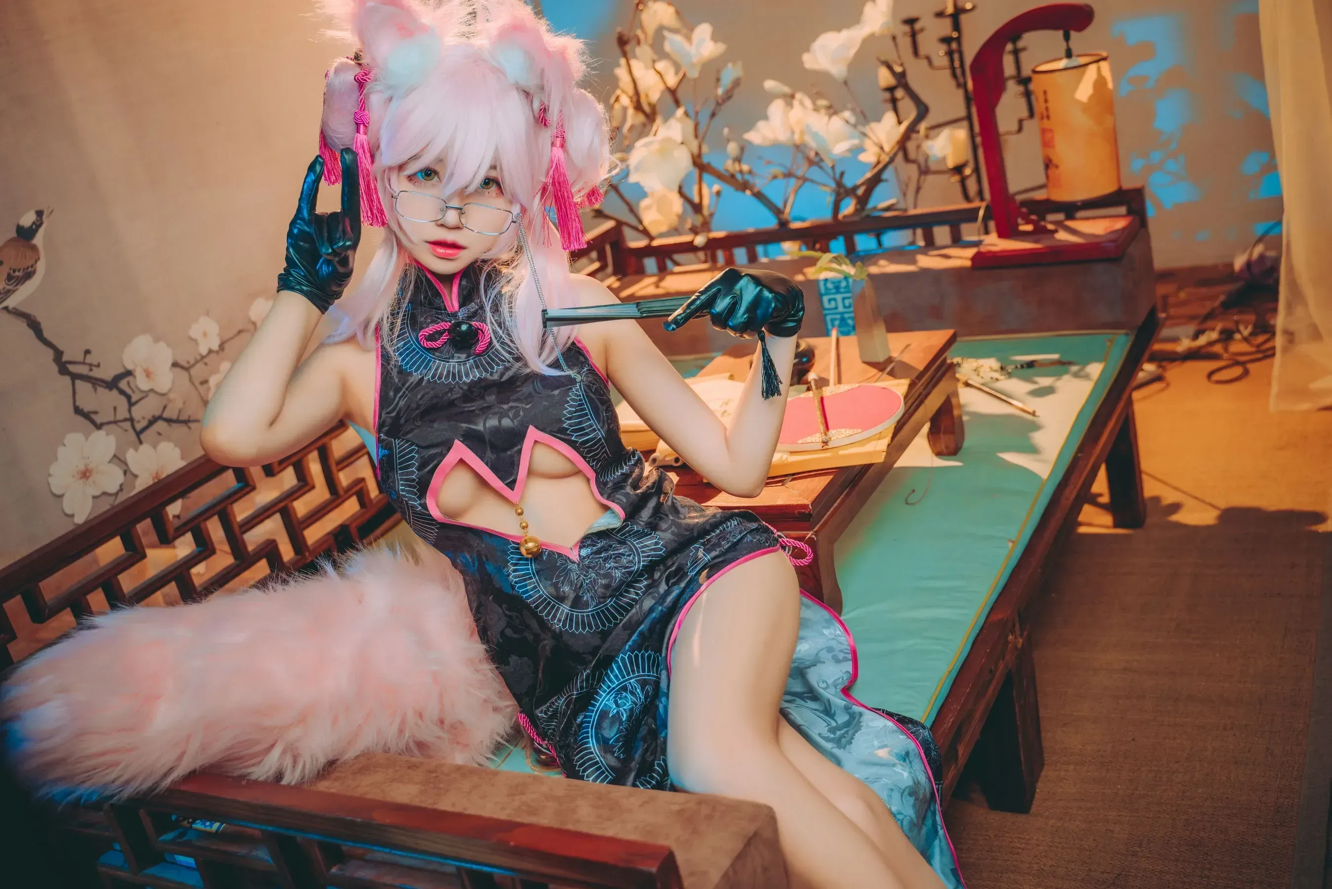 猫君君MaoJun &#8211; 杀阶秘书狐 [39P] - 秀人网免费无水印在线套图写真