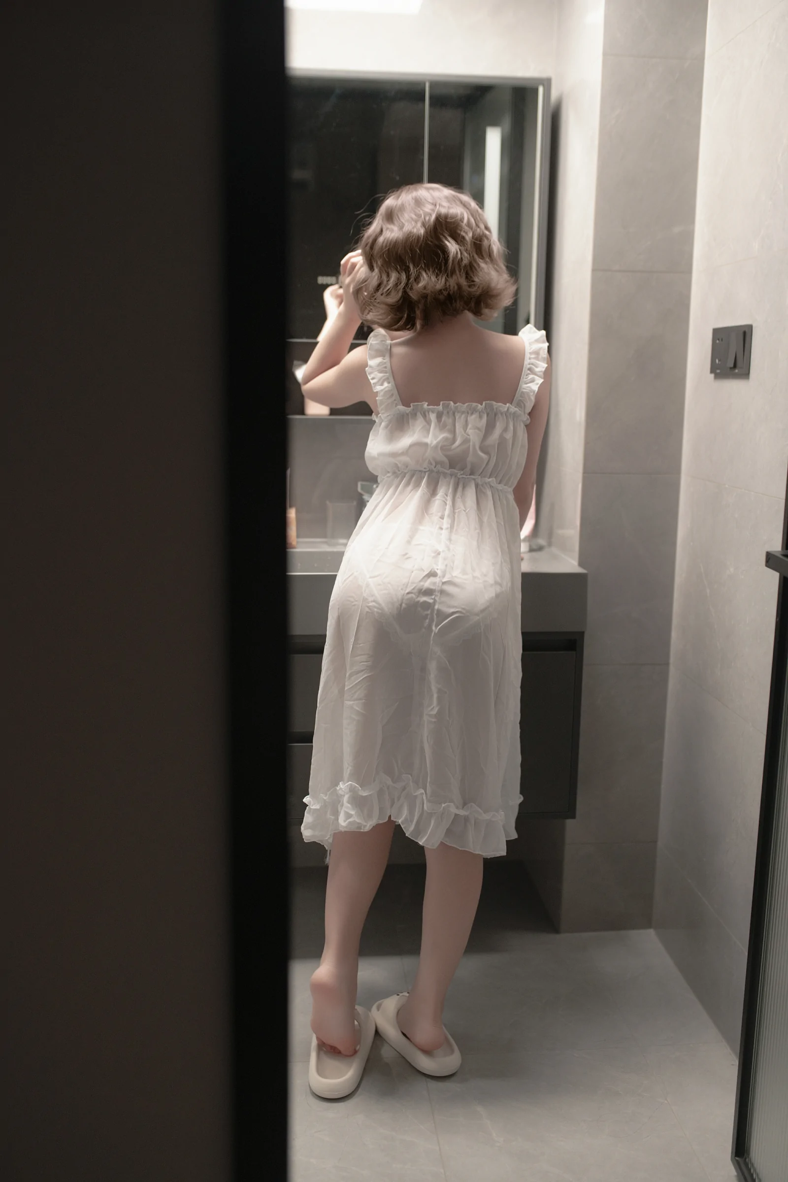 Bangni邦尼 &#8211; 湿身 [84P] - 秀人网免费无水印在线套图写真