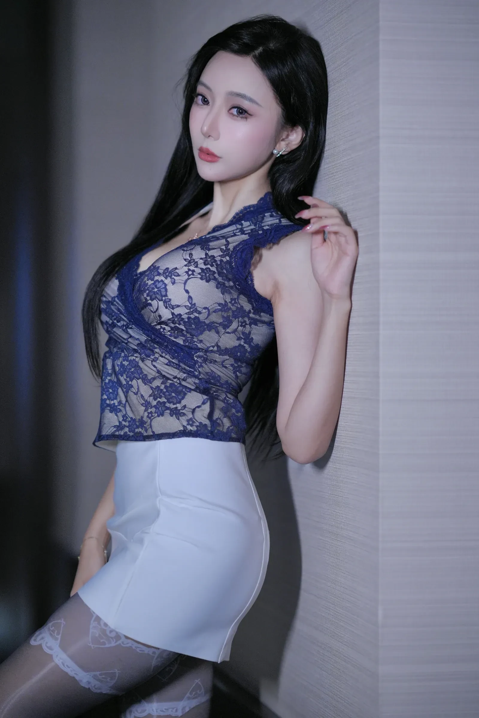 王馨瑶Yanni 独家系列丝里瑶 [77P] - 秀人网免费无水印在线套图写真