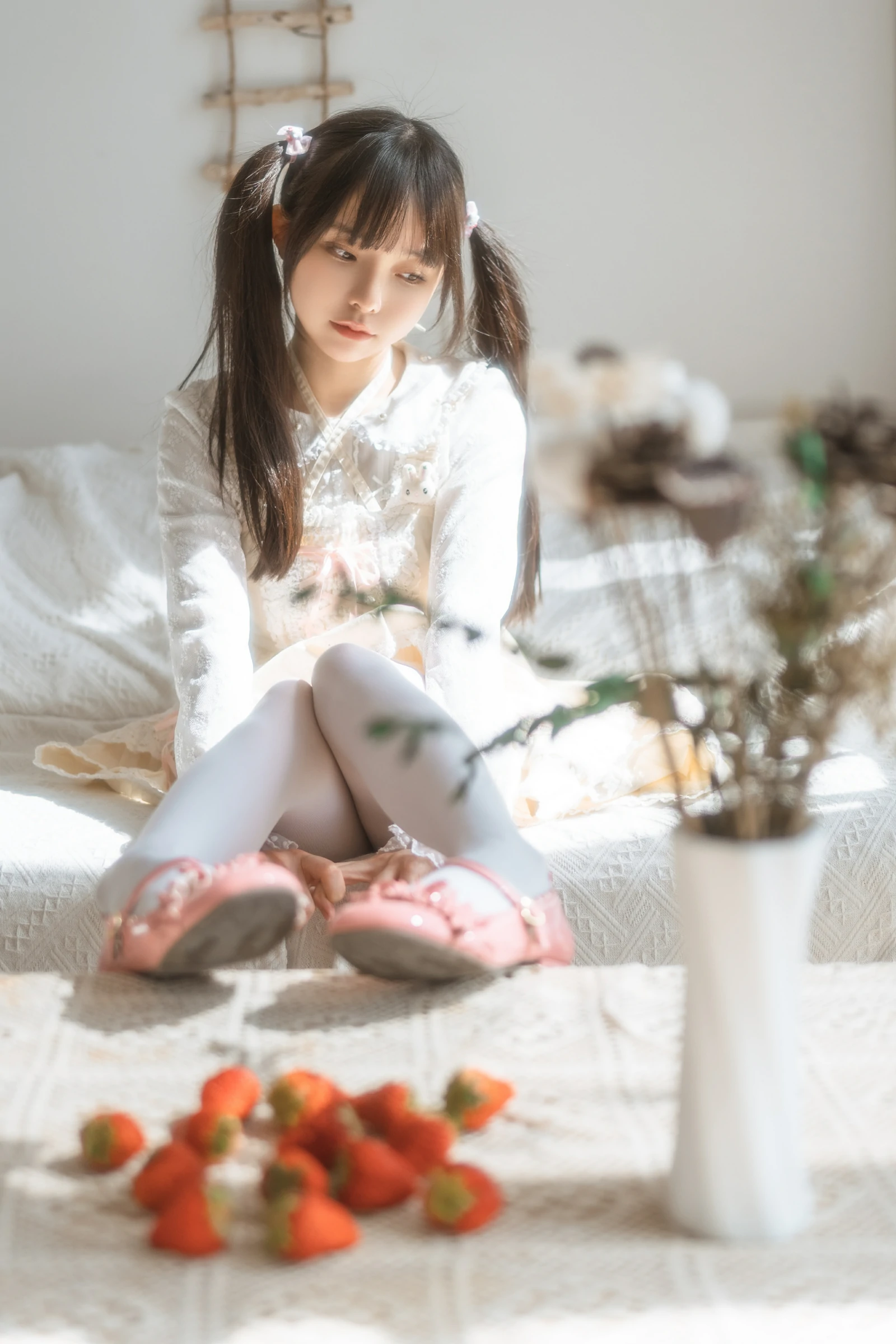 六味帝皇酱 &#8211; 洛丽塔 [70P] - 秀人网免费无水印在线套图写真