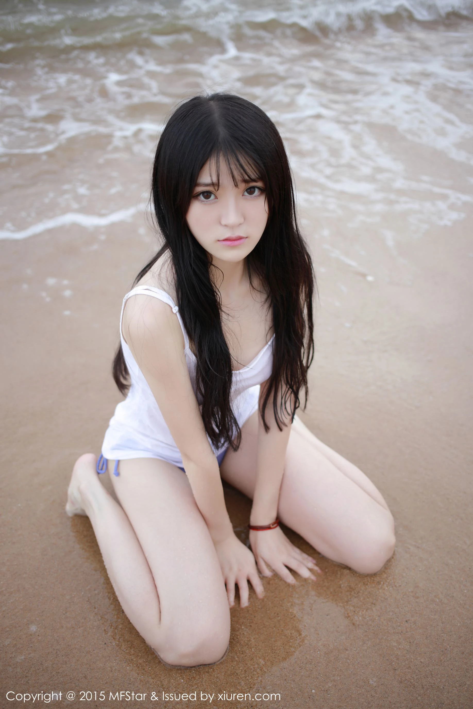 图片[4]-伊小七MoMo 《性感湿身旅拍》 模范学院 Vol.029-COS写真在线网