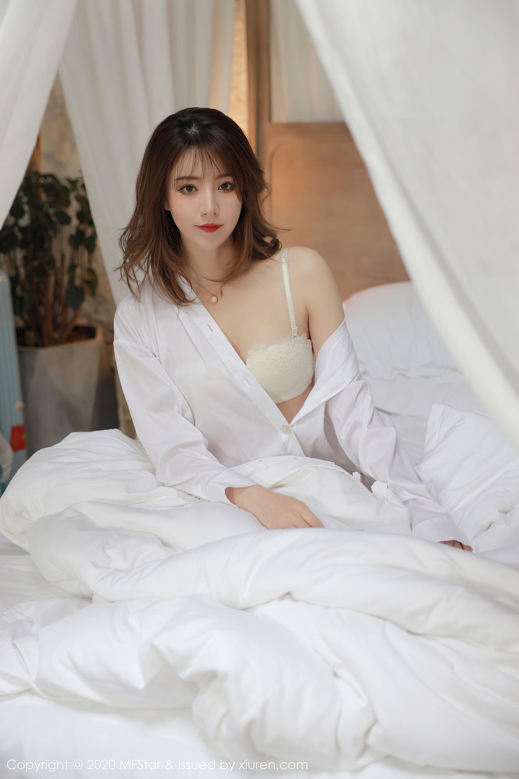 图片[2]-模范学院 Vol.369 yoo优优-COS写真在线网