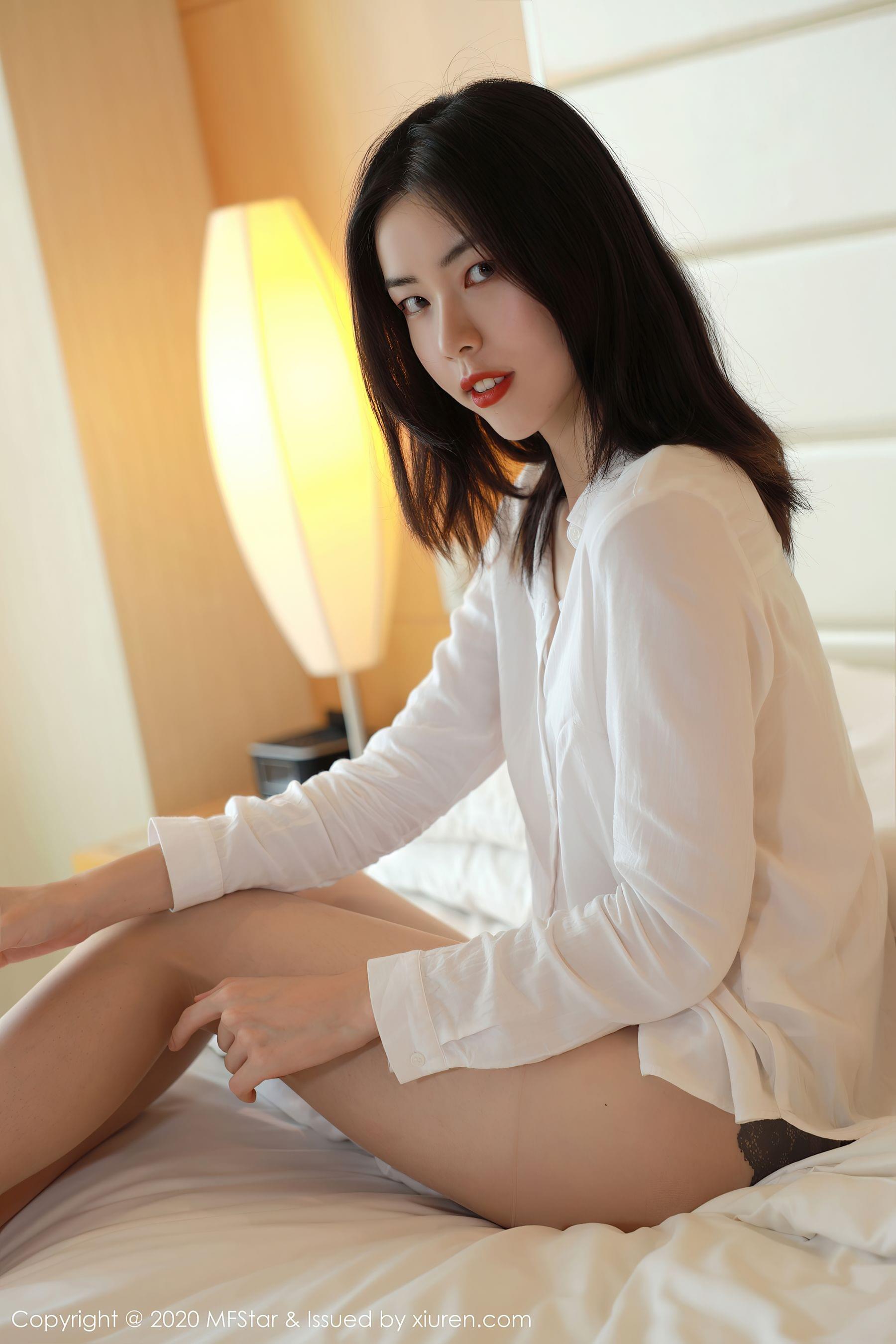 图片[3]-模范学院 Vol.406 欧阳美萱MX-COS写真在线网