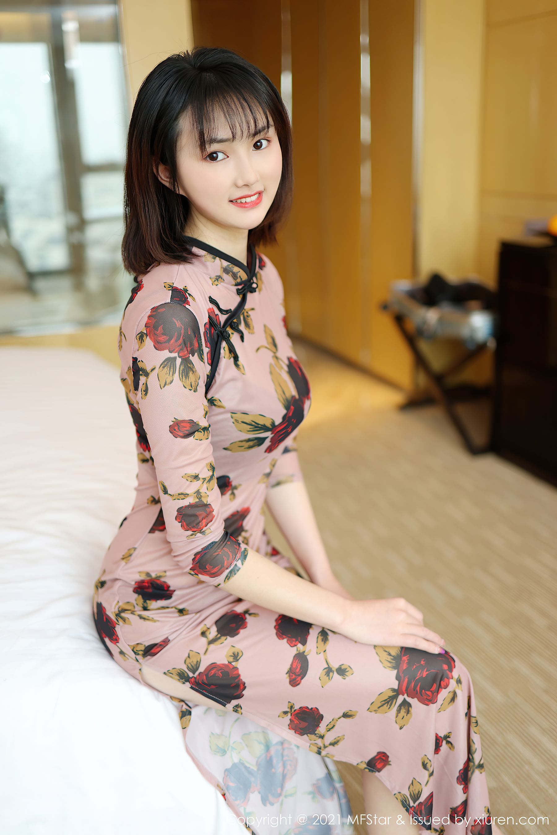 图片[3]-模范学院 Vol.483 墨韩-COS写真在线网
