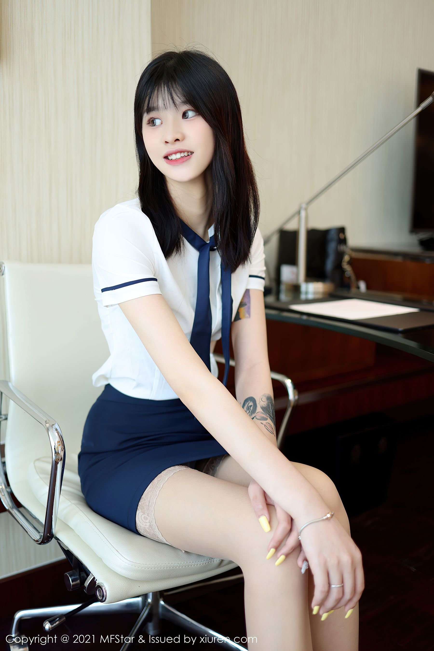 图片[6]-模范学院 Vol.516 77qiqi-COS写真在线网