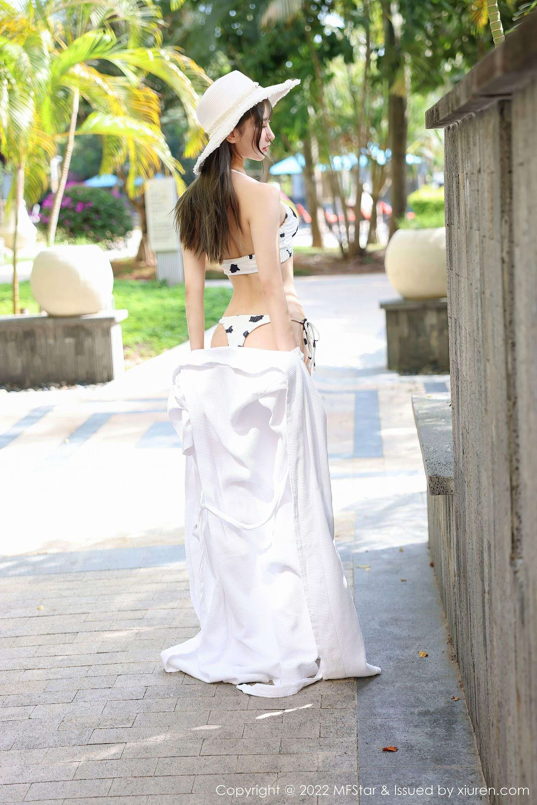 图片[3]-模范学院 Vol.548 小果冻儿-COS写真在线网