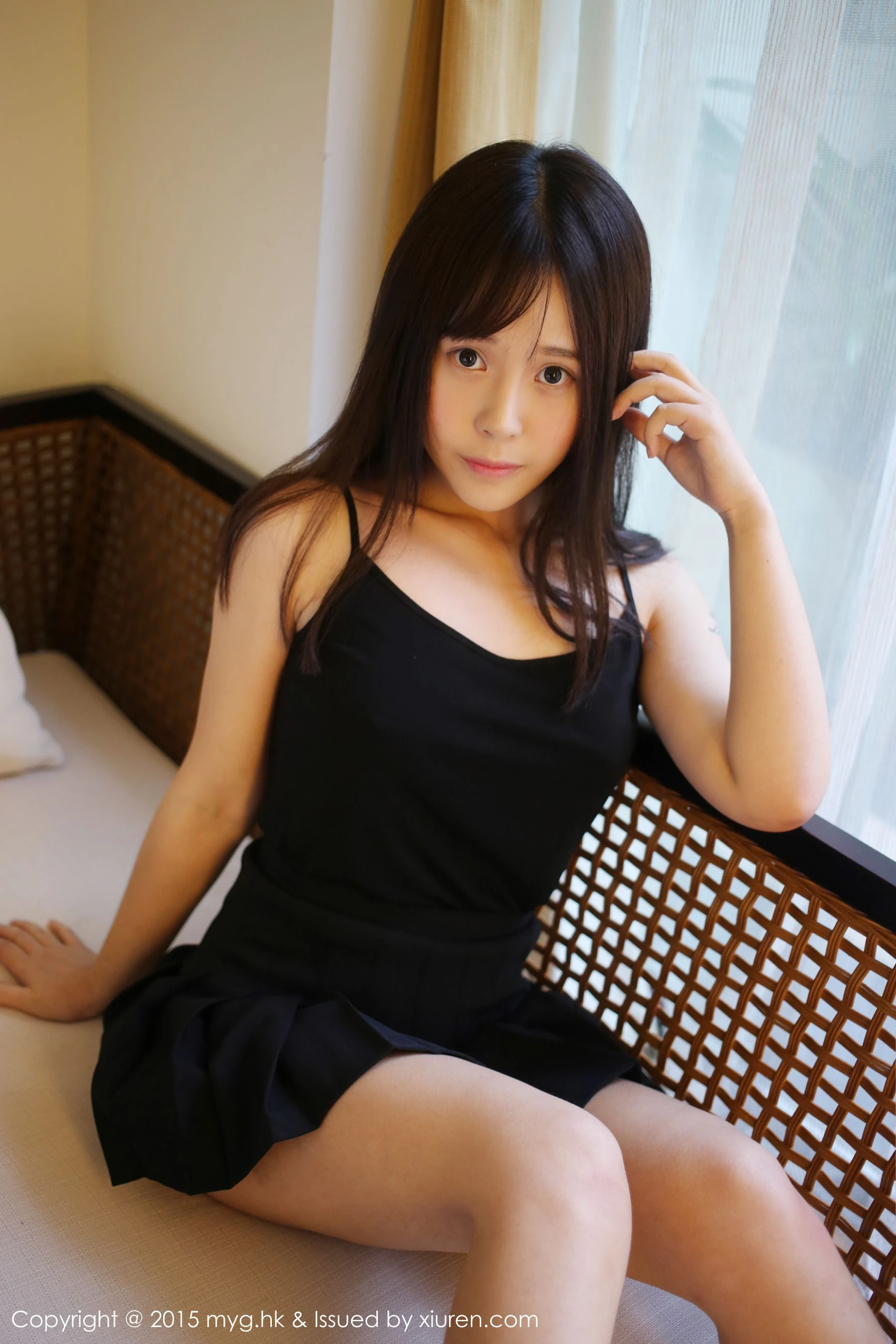图片[2]-Evelyn艾莉《迷你短裙诱惑+白丝旗袍》 美媛馆 Vol.173-COS写真在线网