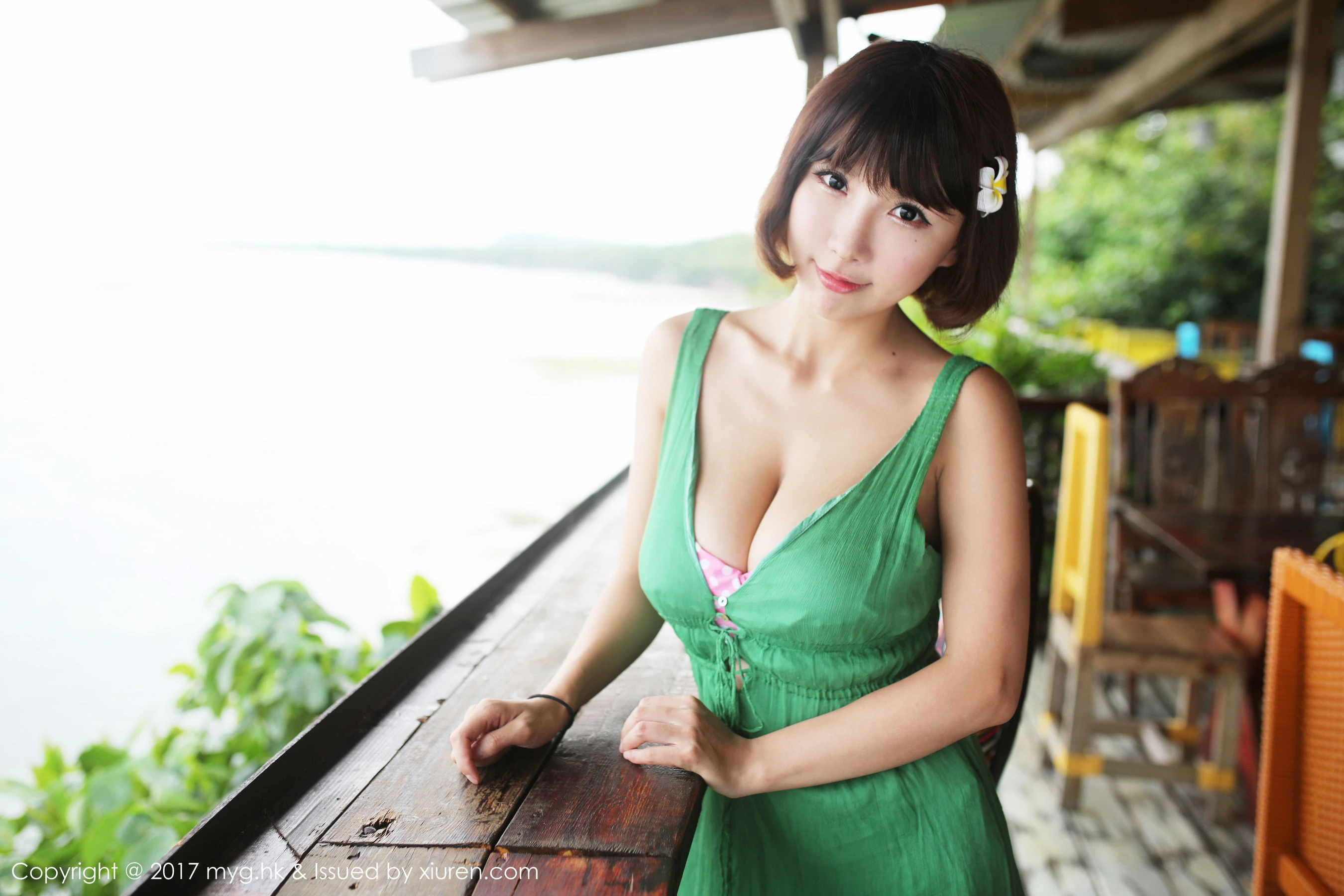 图片[4]-晓茜sunny《海边波点式比基尼系列》 美媛馆 Vol.267-COS写真在线网