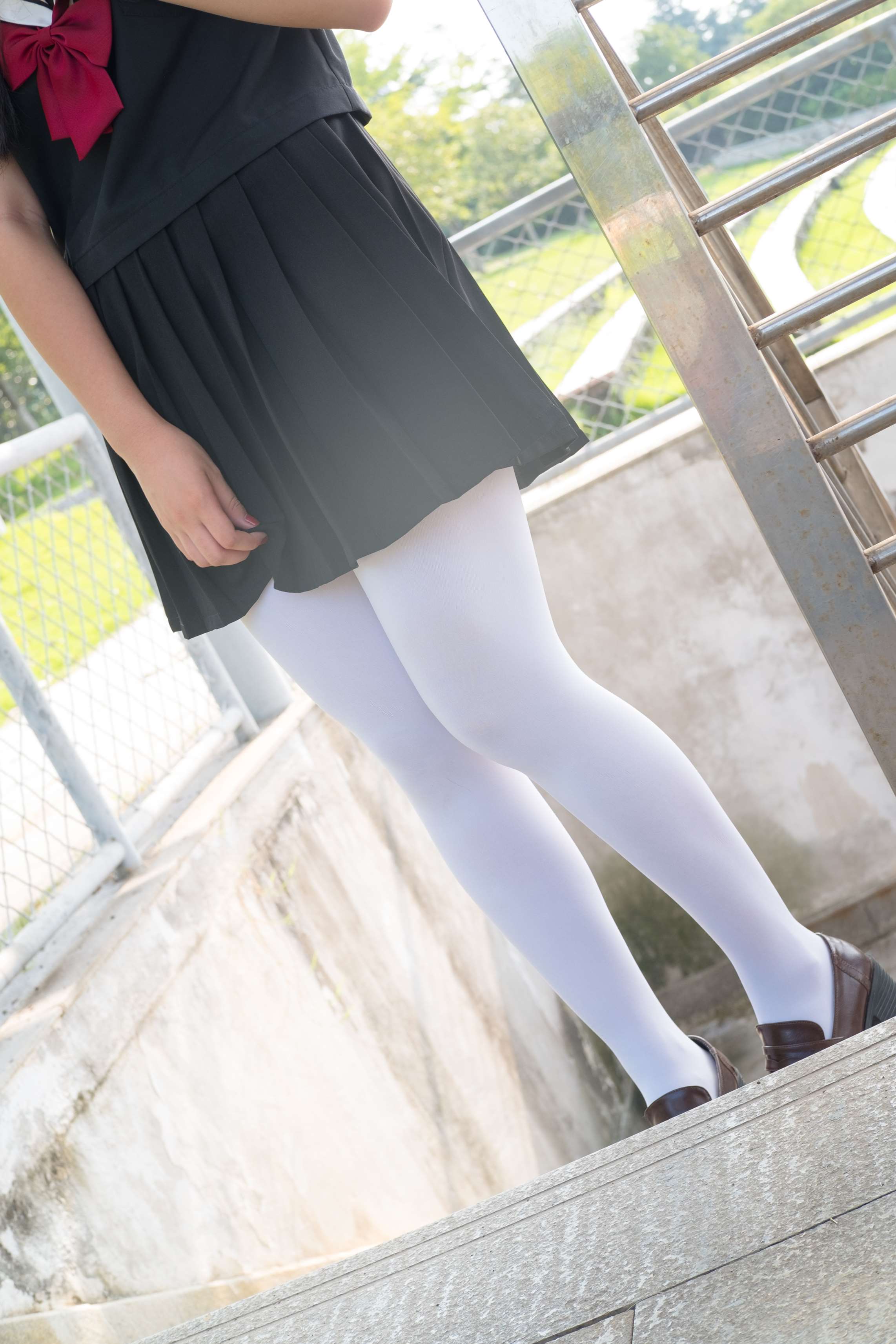 图片[2]-FREE-003 黑色制服白丝长腿 [39P-317MB]-COS写真在线网