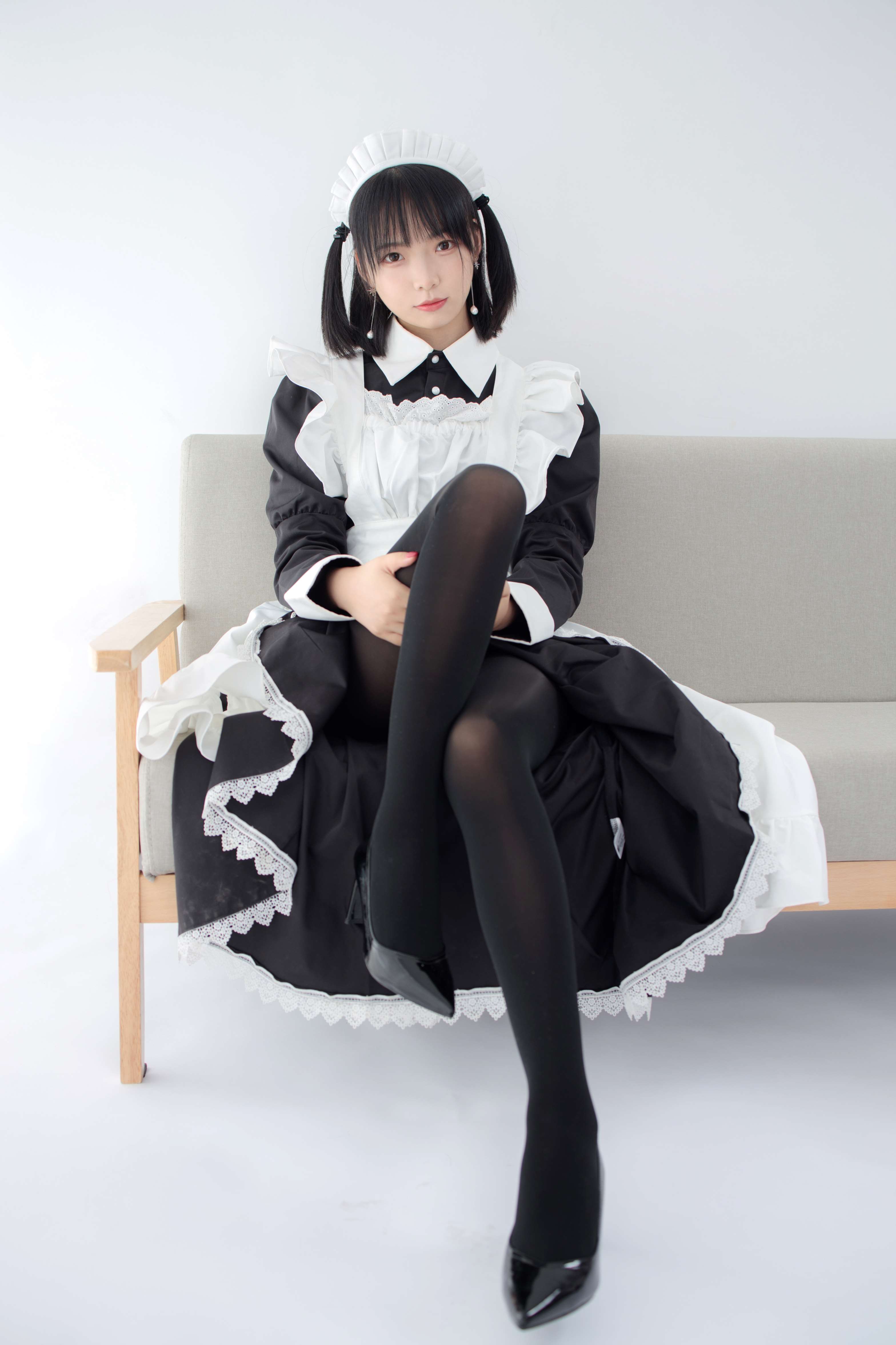 图片[4]-JKFUN-029 卉子 80D黑丝 踩物女仆 [67P+1V／3.16G]-COS写真在线网
